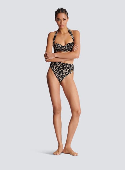 Two-piece leopard pattern swimsuit