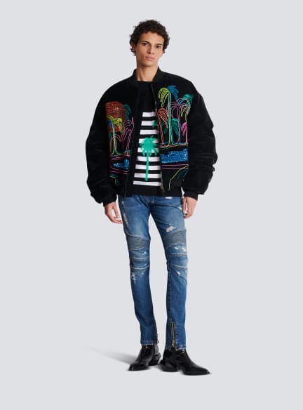 Bikerjeans aus ausgewaschenem Denim