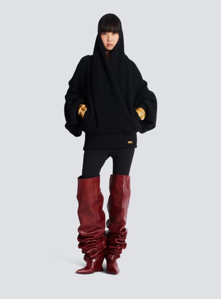 Oversized knit hoodie