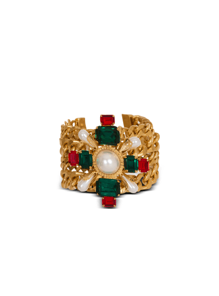 Baroque bracelet with chains and beads