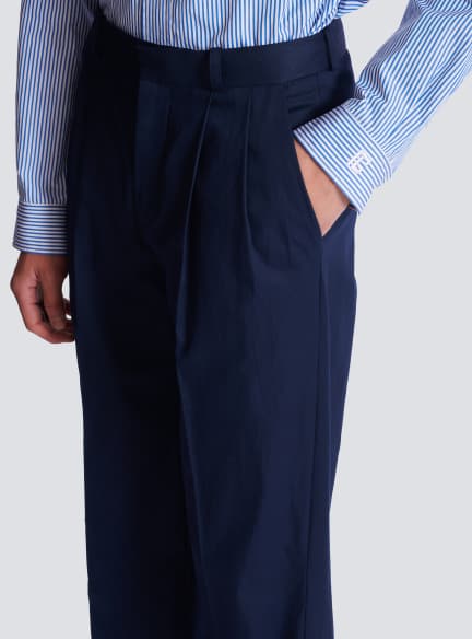 Darted trousers in cotton twill