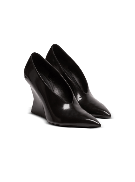 Shiny lambskin Wedge pumps