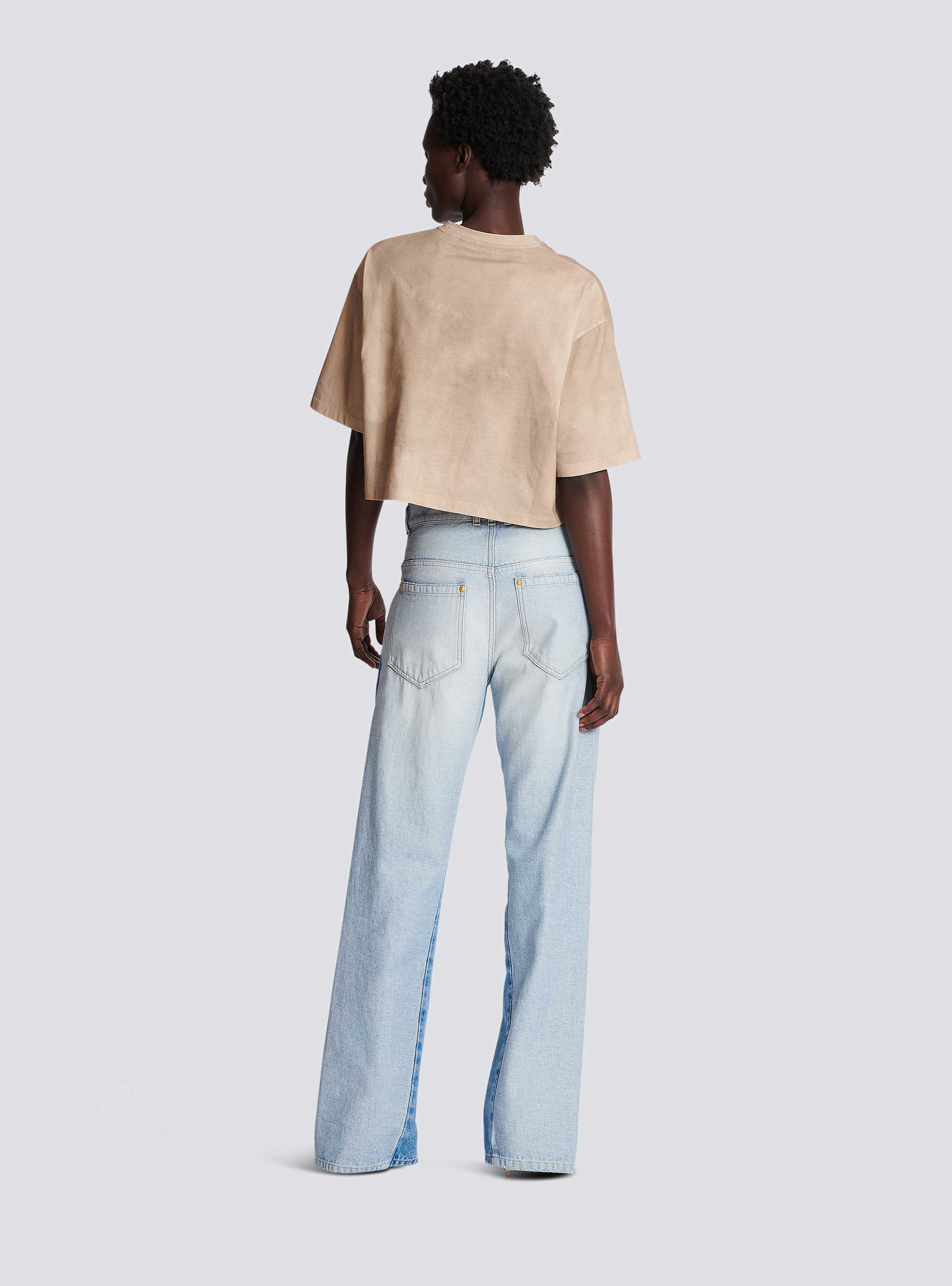 Eco-responsible cropped cotton T-shirt with Balmain logo print