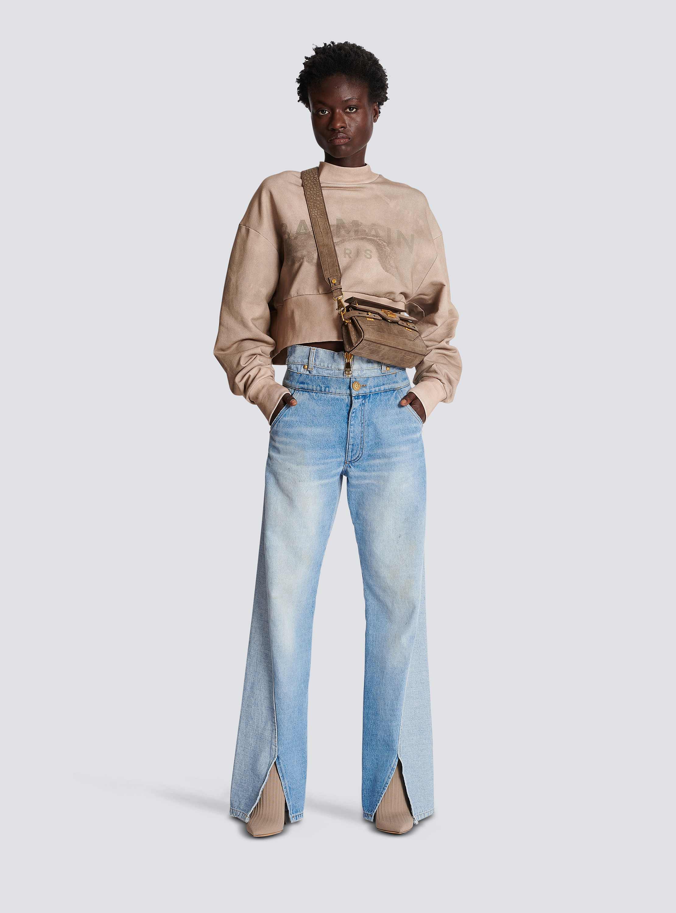 Eco-responsible cotton cropped sweatshirt with Balmain logo print