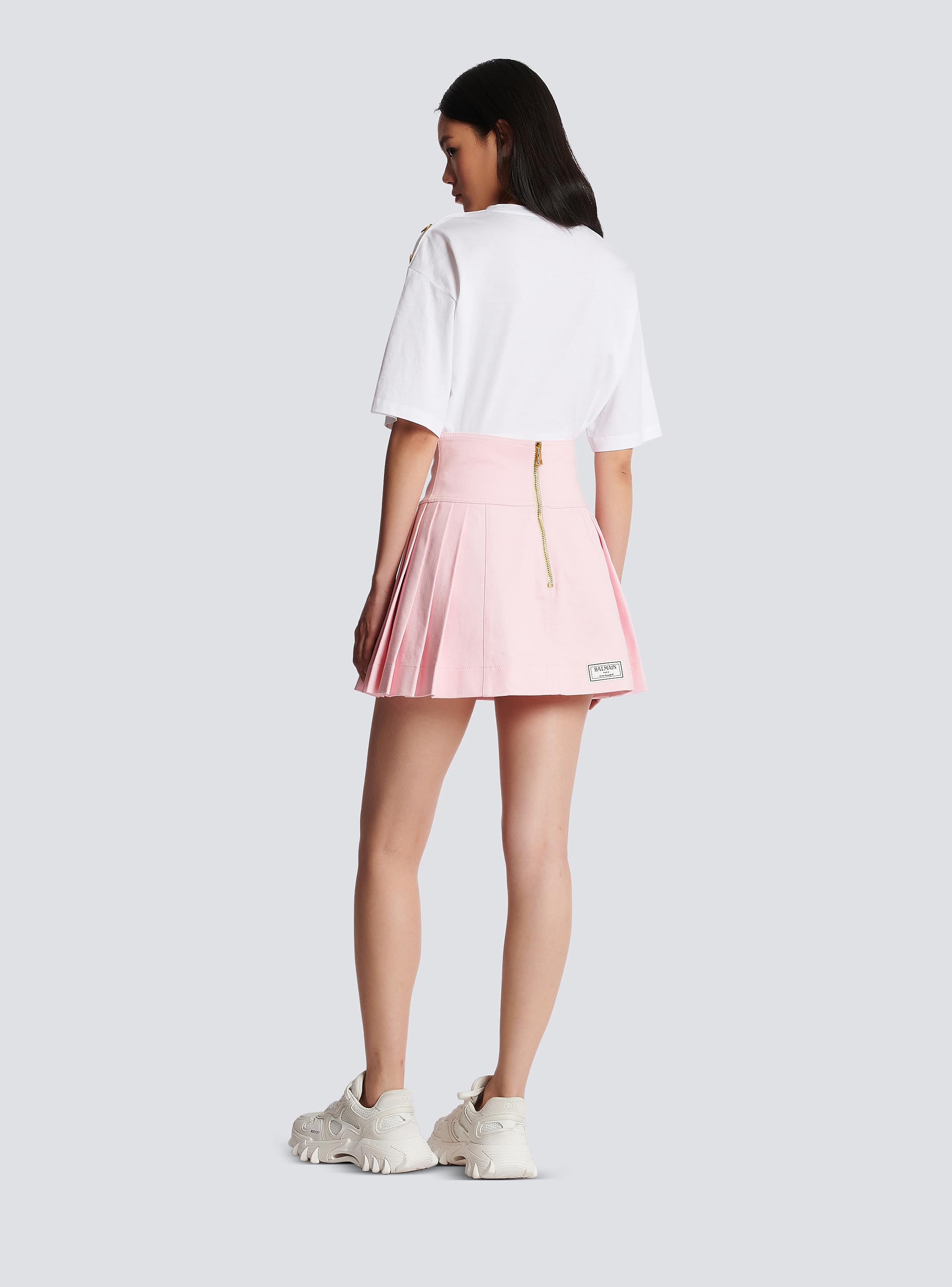 Pleated denim skirt