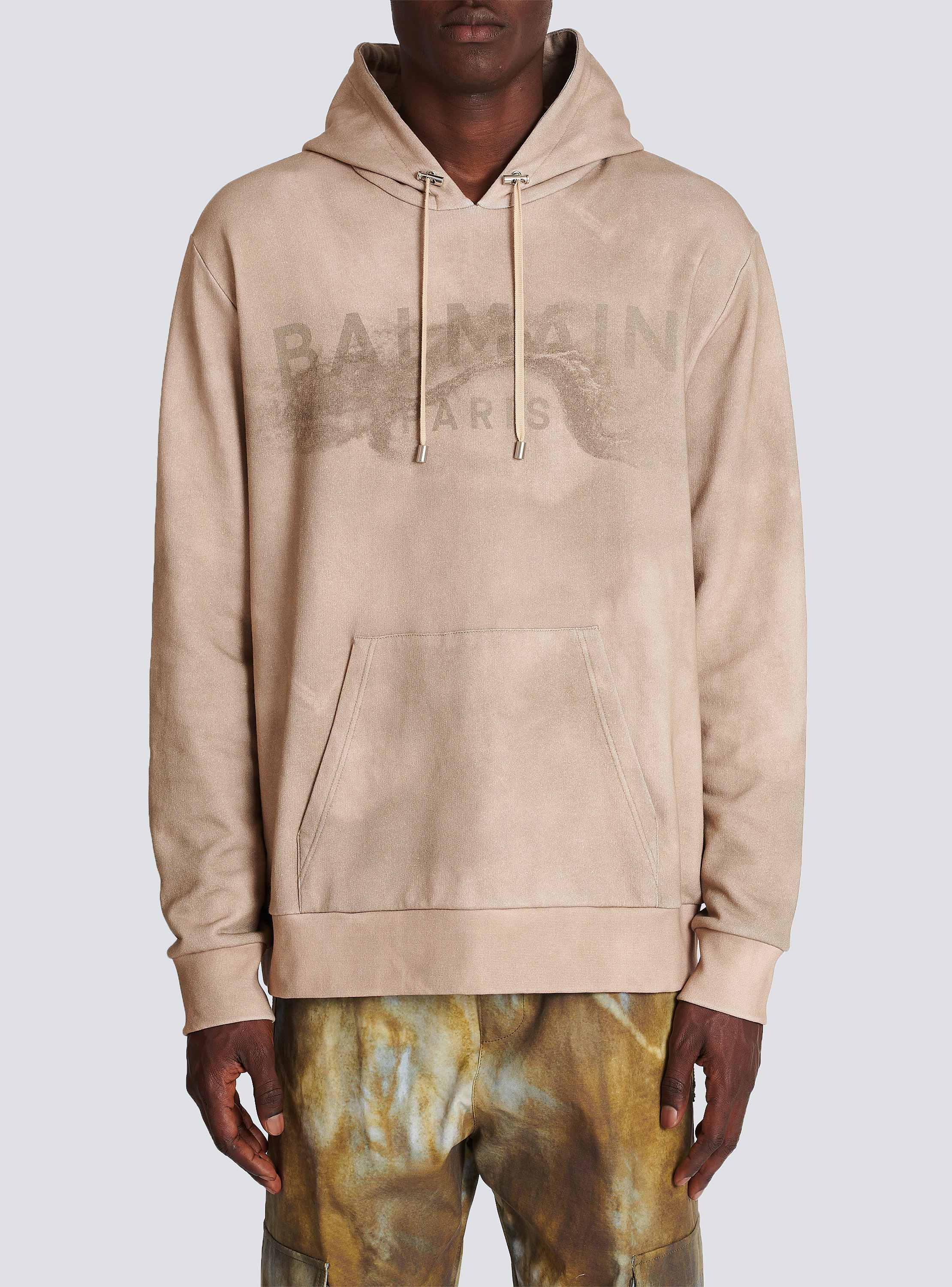 Hoodie in eco-responsible cotton with Balmain Paris desert