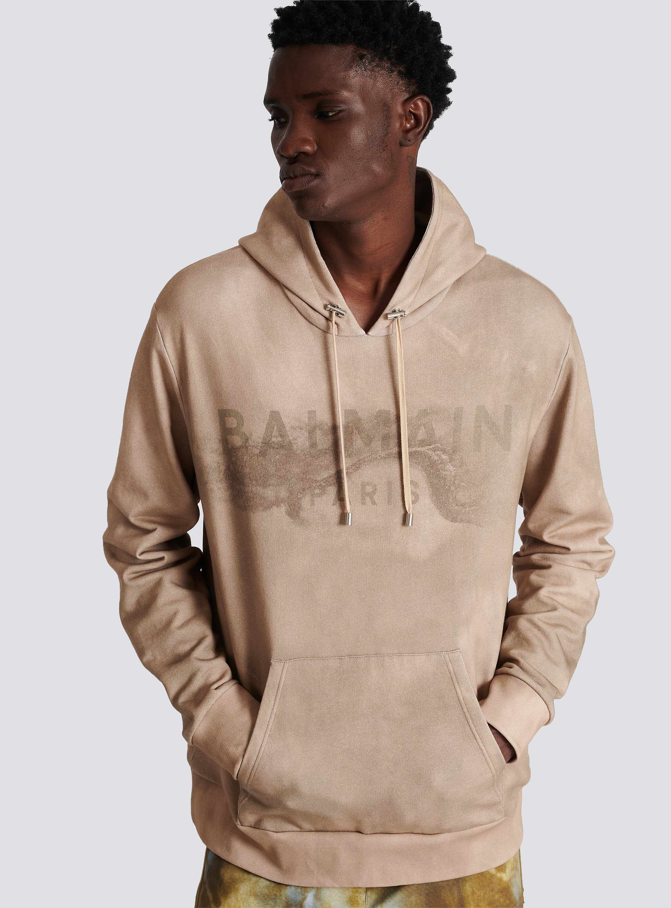 スウェット・トレーナー Balmain AH1JT047GC61 DESERT BALMAIN PRINTED Hoodie Hoodie in eco-responsible cotton with Balmain Paris desert