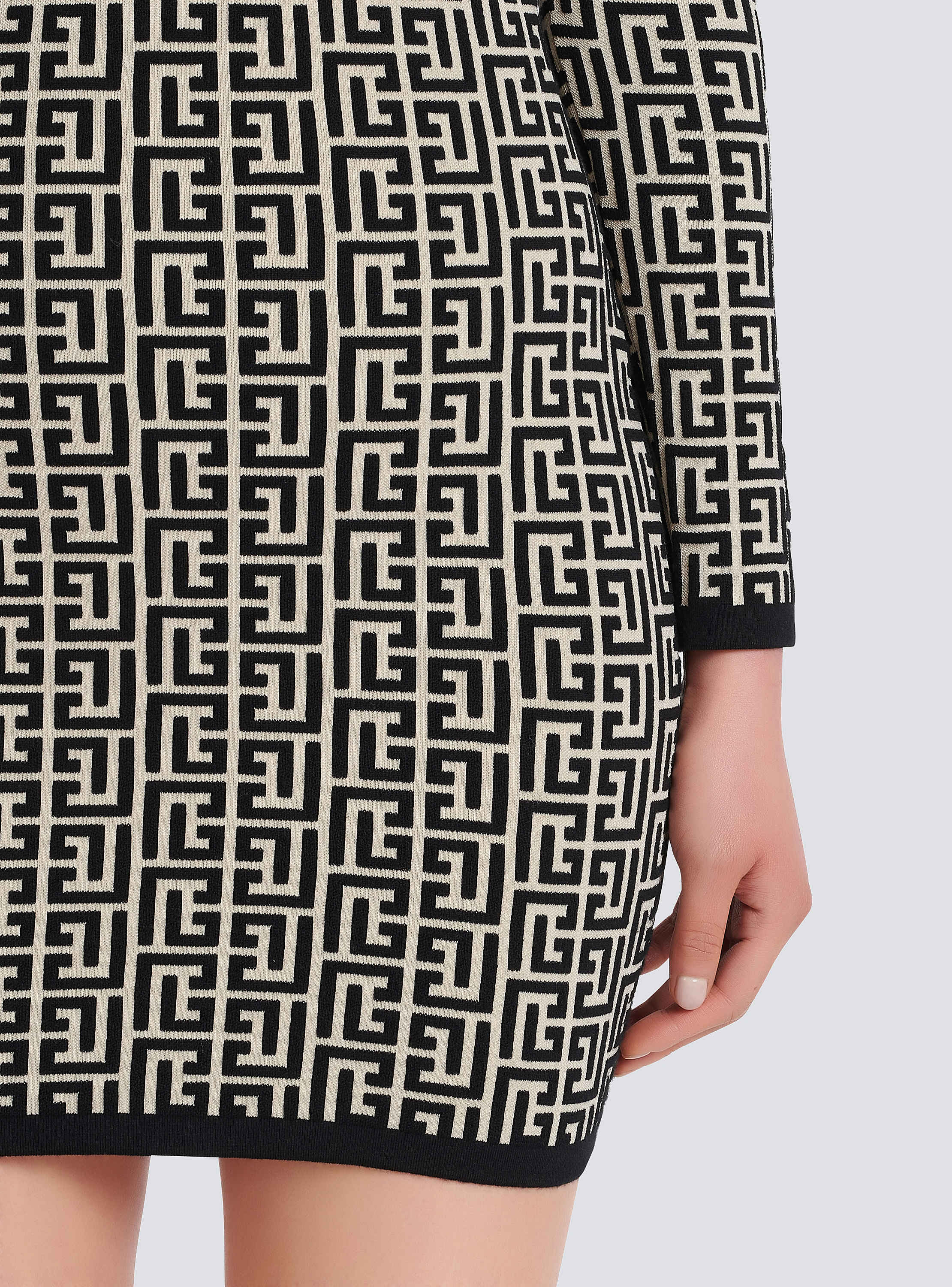 Short bicolor jacquard dress with Balmain monogram black