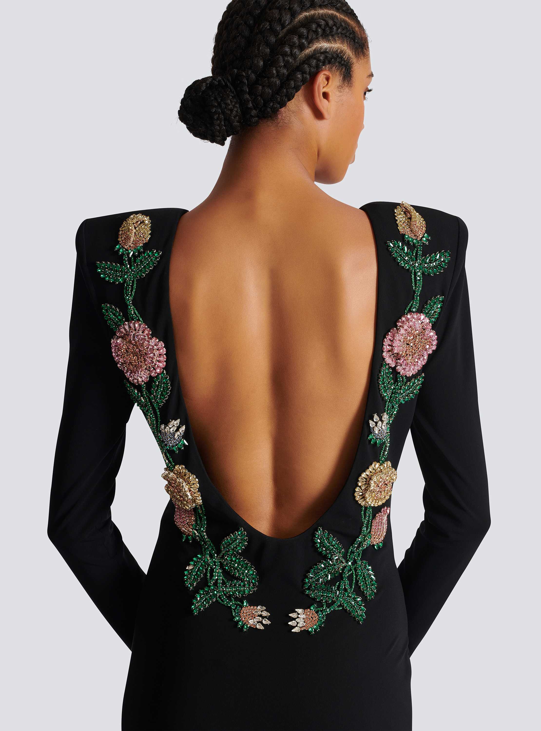 Long backless dress with Roses embroidery