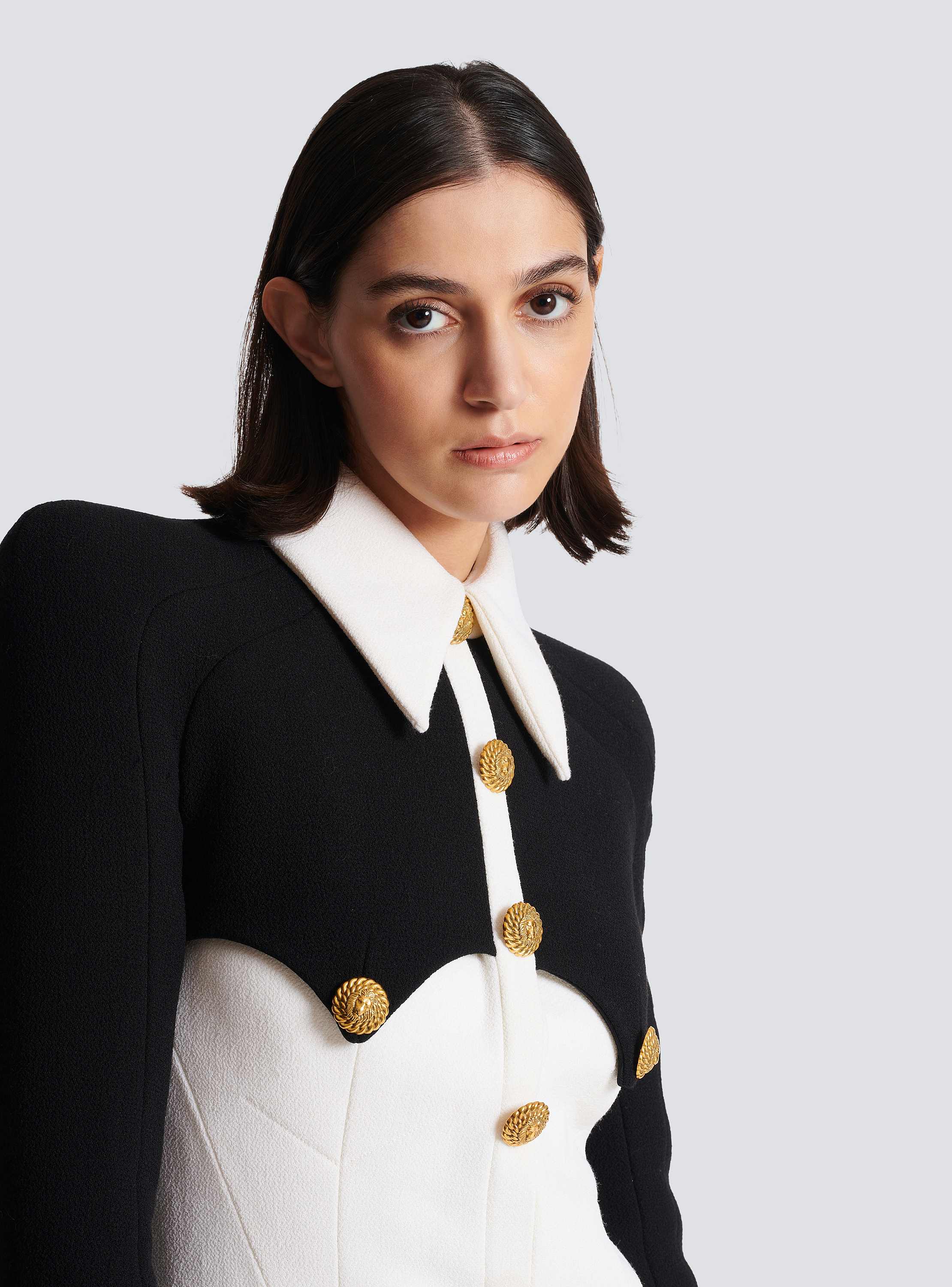 クレープ ボタン ショートドレス