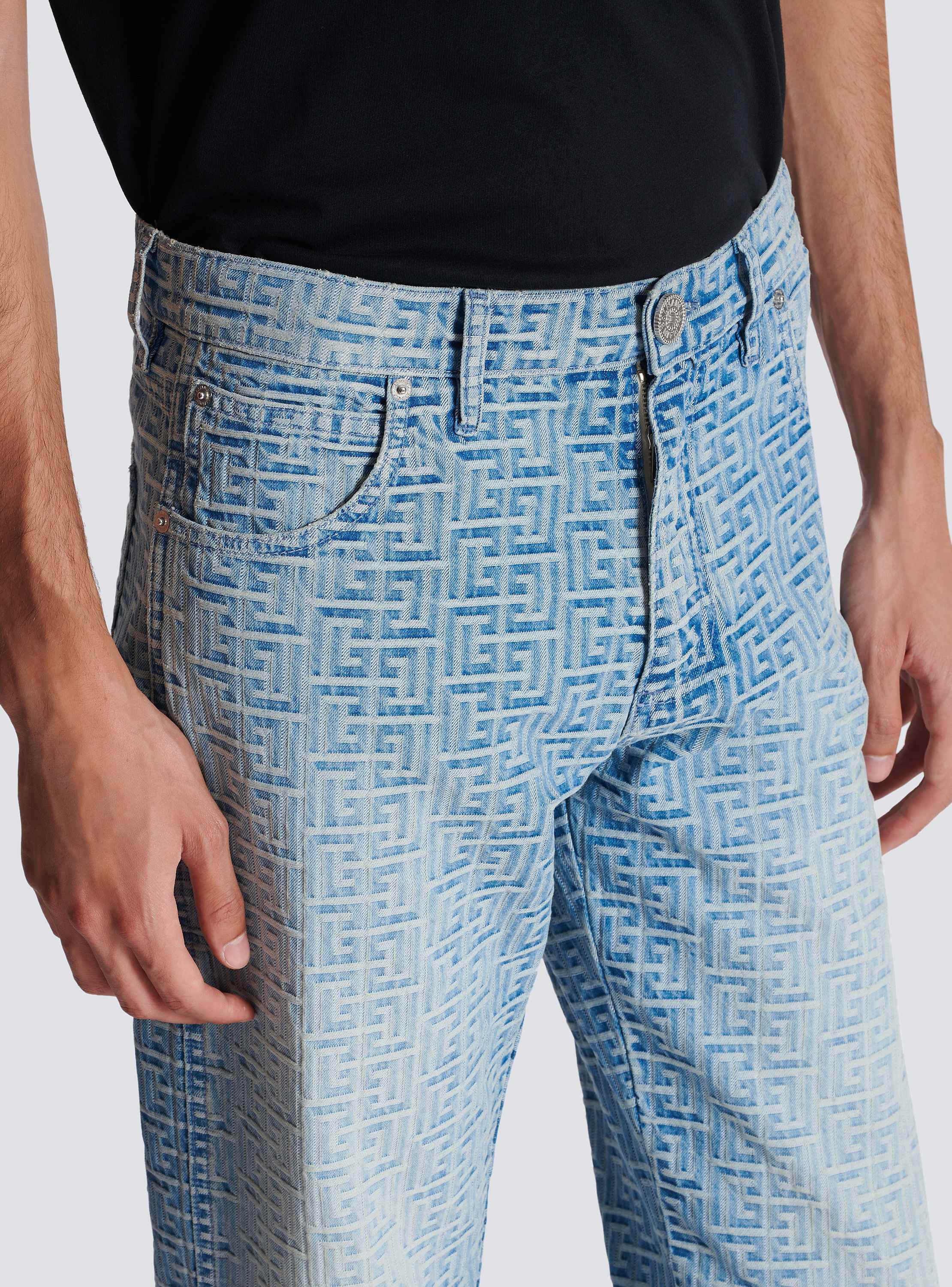 希少【BALMAIN】モノグラム ジャカード ジーンズ モノグラムジャカード デニムジーンズ - Men | BALMAIN