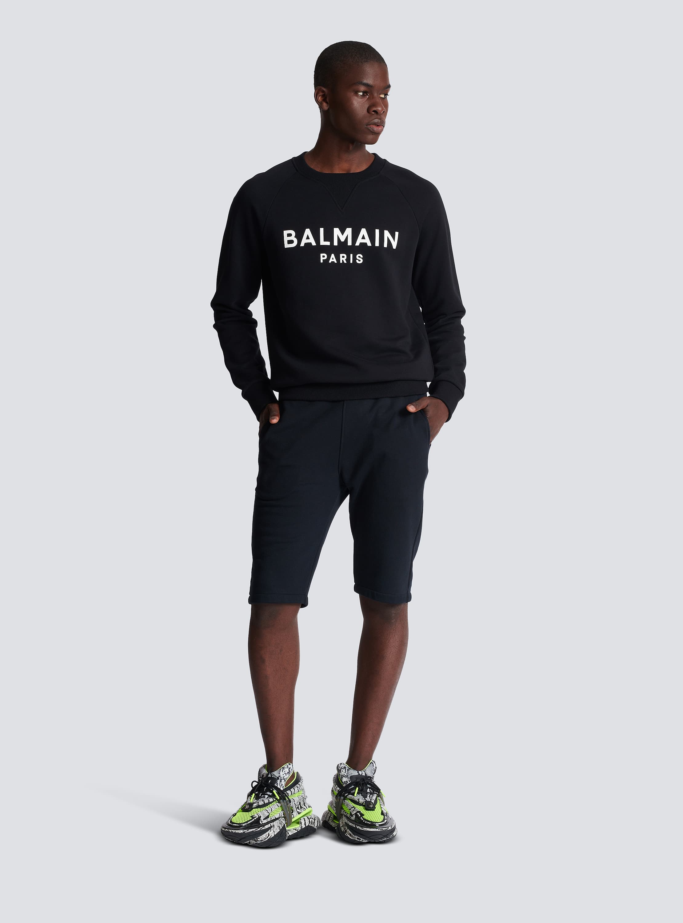 Cotton shorts with flocked Balmain Paris logo black - Men