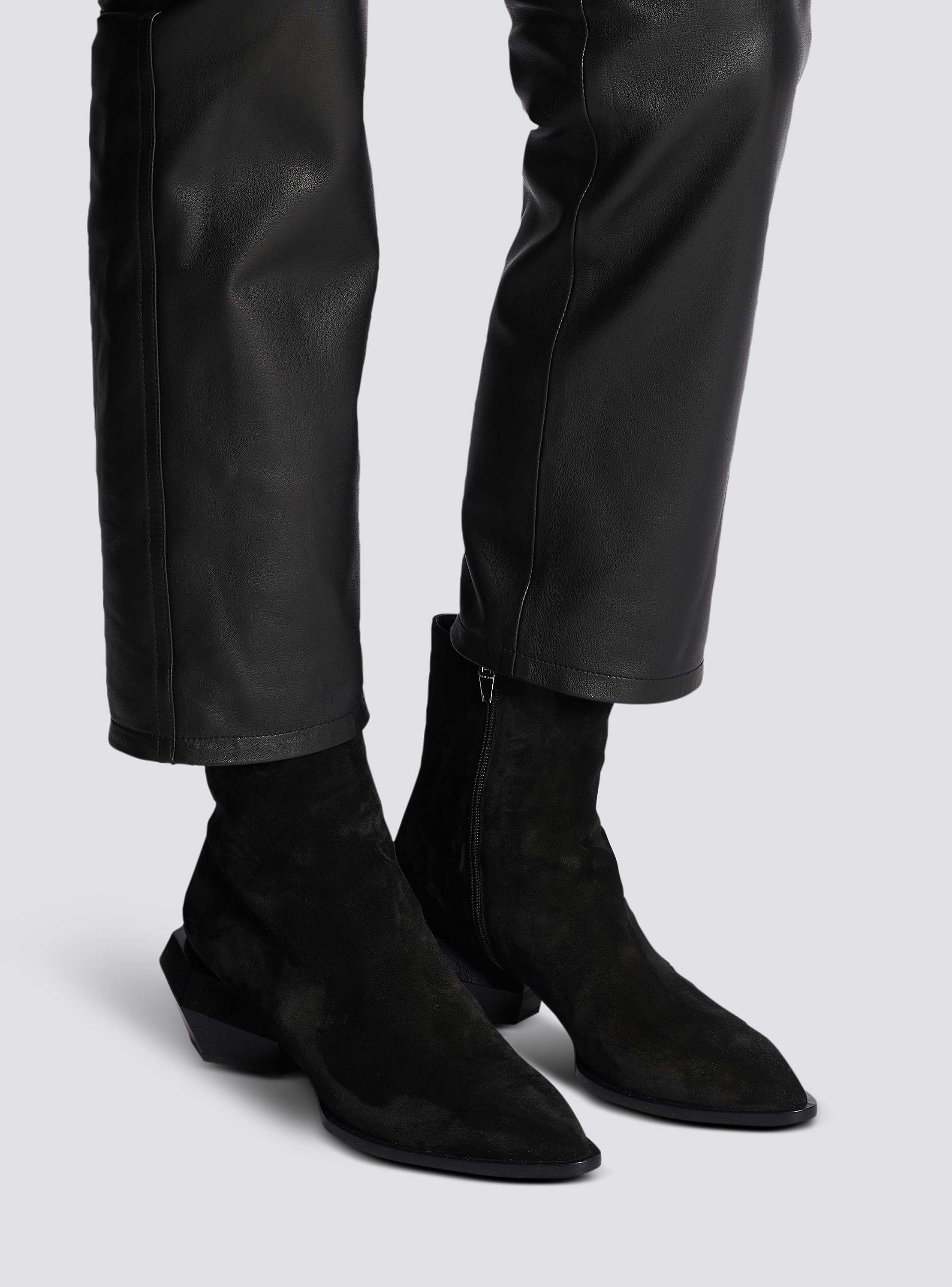 Billy suede ankle boots with diamond heel black - Men | BALMAIN Billy suede ankle boots with diamond heel black - Men | BALMAIN