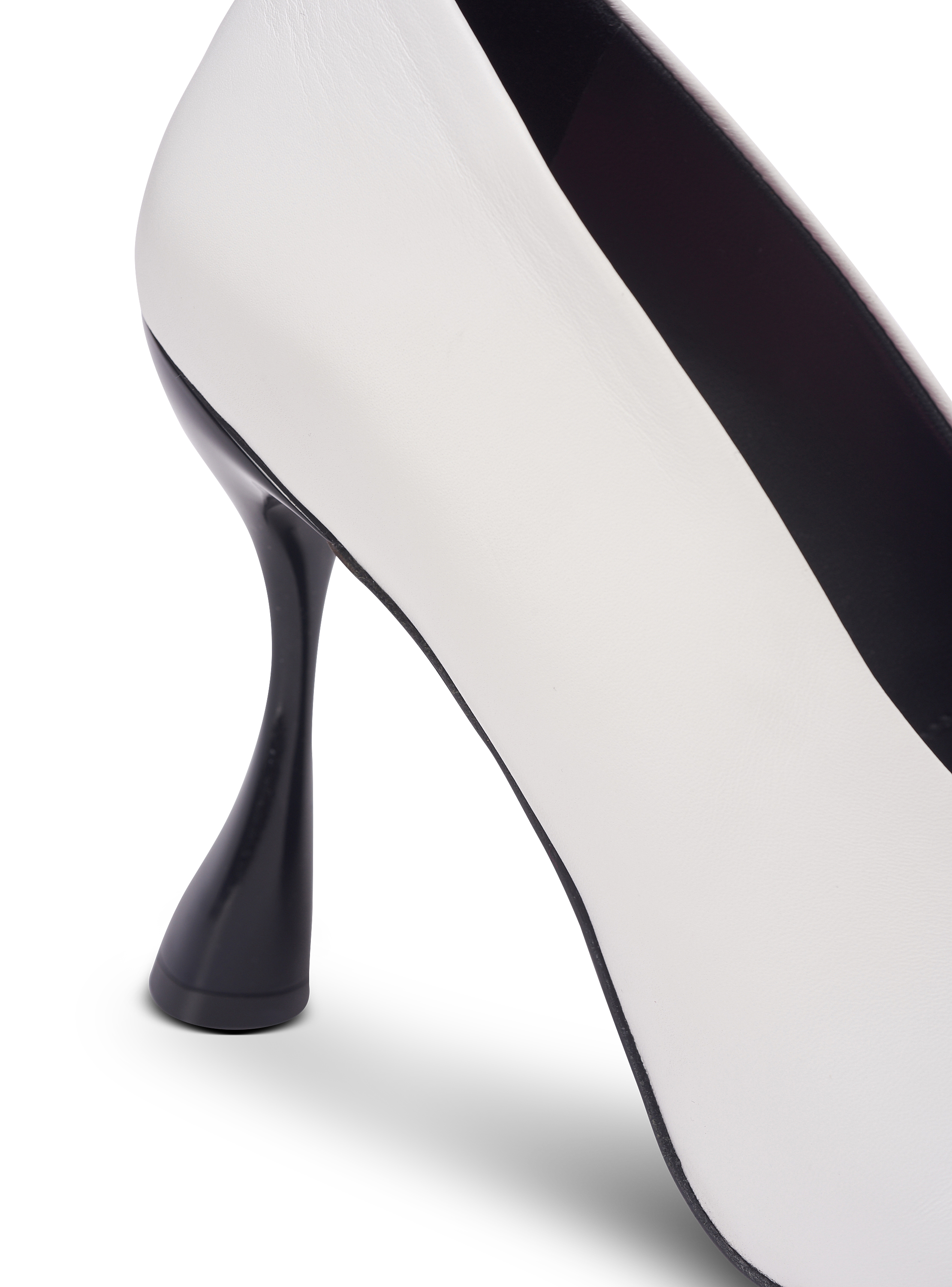 Eden two-tone pumps in lambskin and patent leather - Women