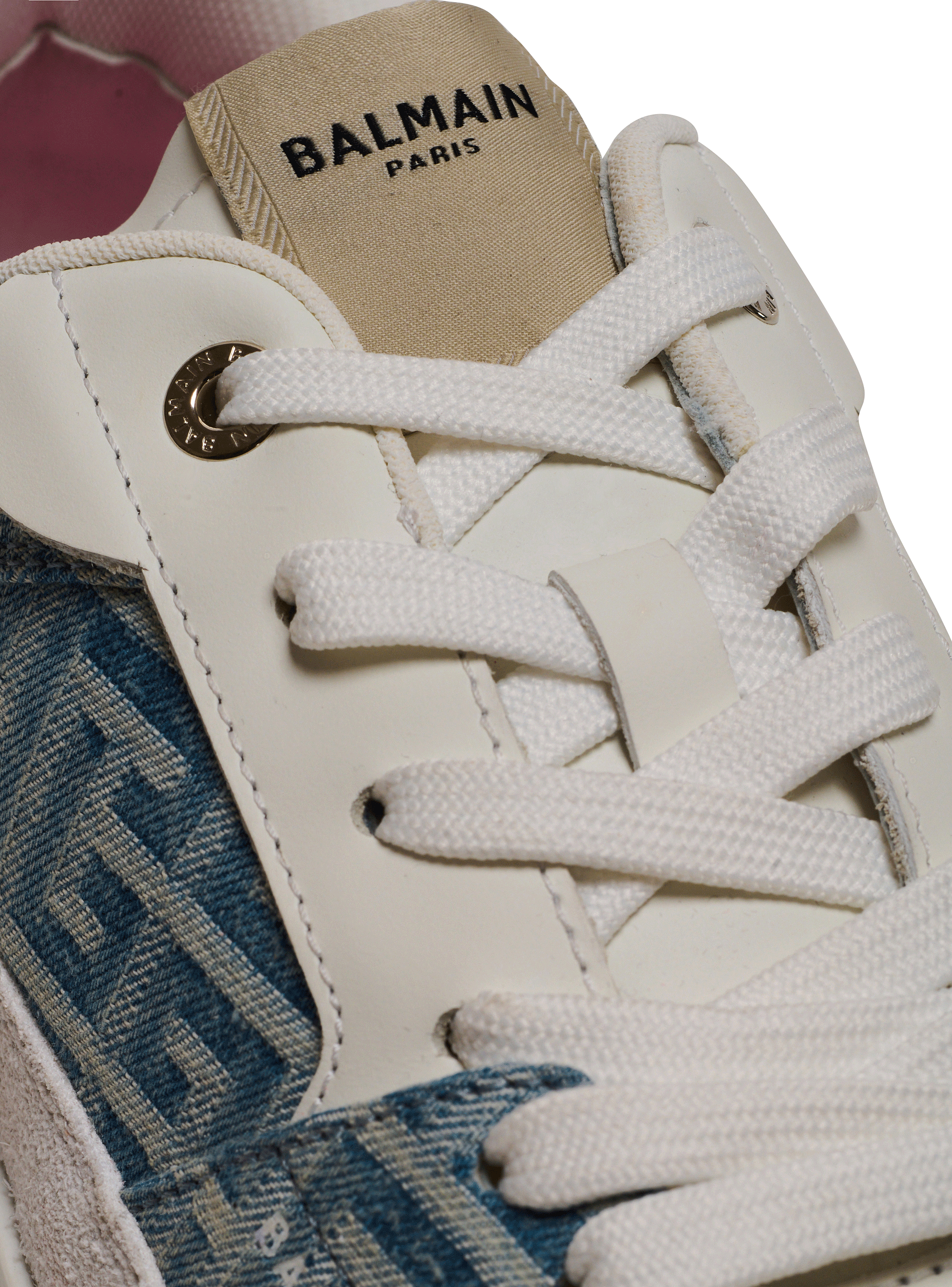 [BALMAIN]バルメイン Bコートフリップスニーカーモノグラムデニ B-Court Flip sneakers in monogrammed denim - Women | BALMAIN