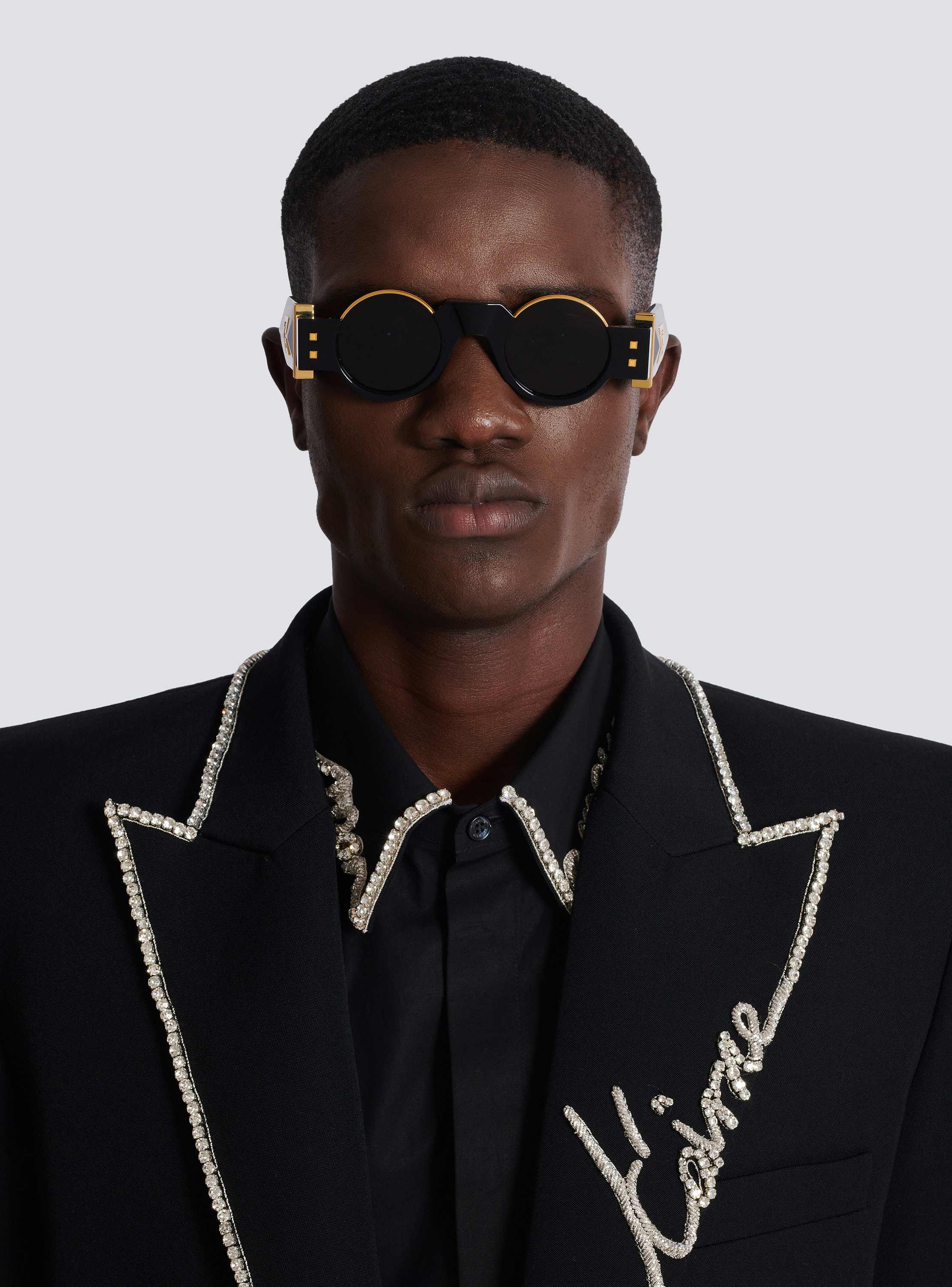 【送料&関税込】Balmain Olivier - White Sunglasses Balmain - Olivier Sunglasses - White - Balmain Eyewear