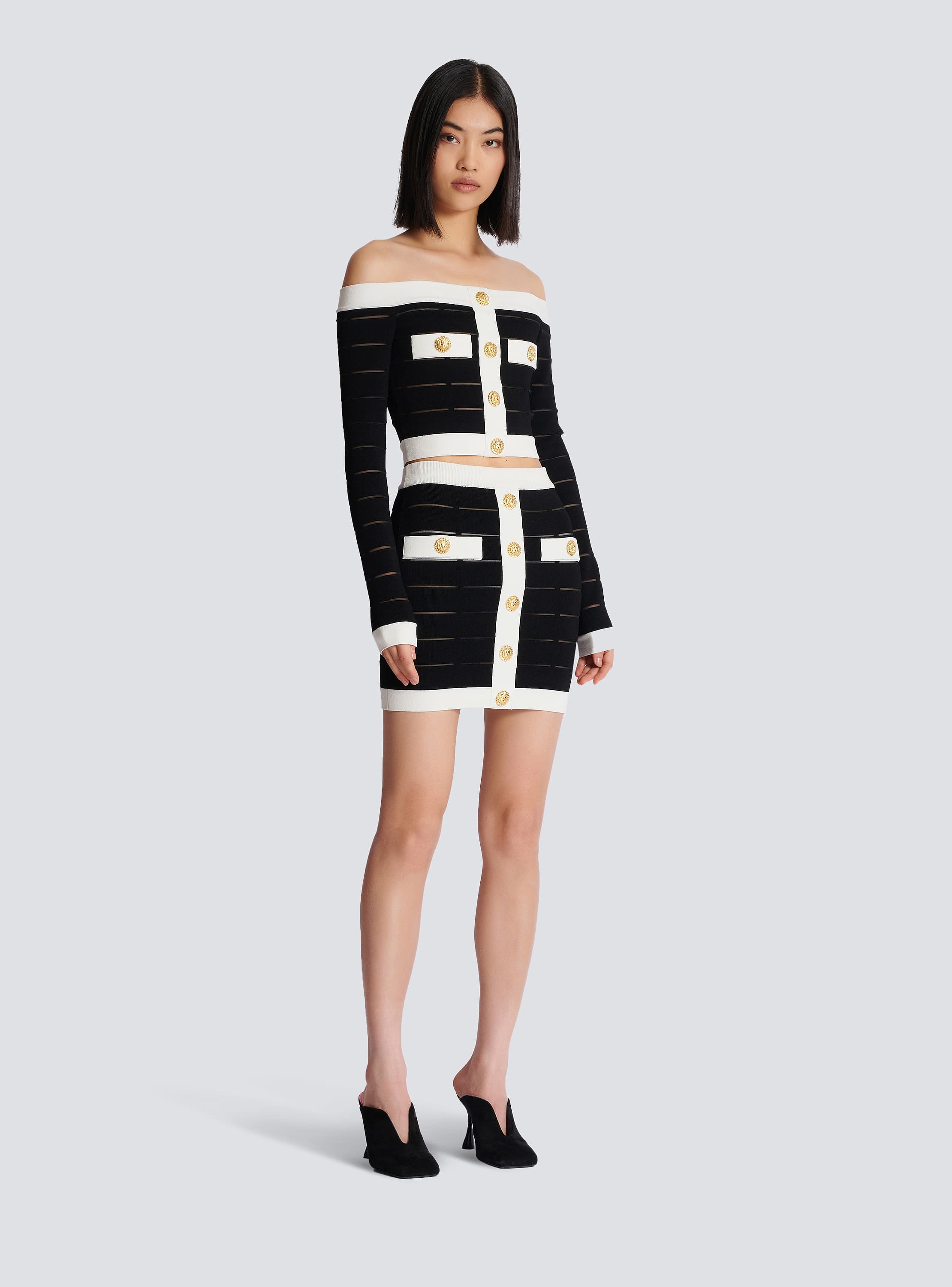 新品 BALMAIN ブラック ストライプ ニット XS 肩ボタン付 Off-the-shoulder knit top - Women | BALMAIN