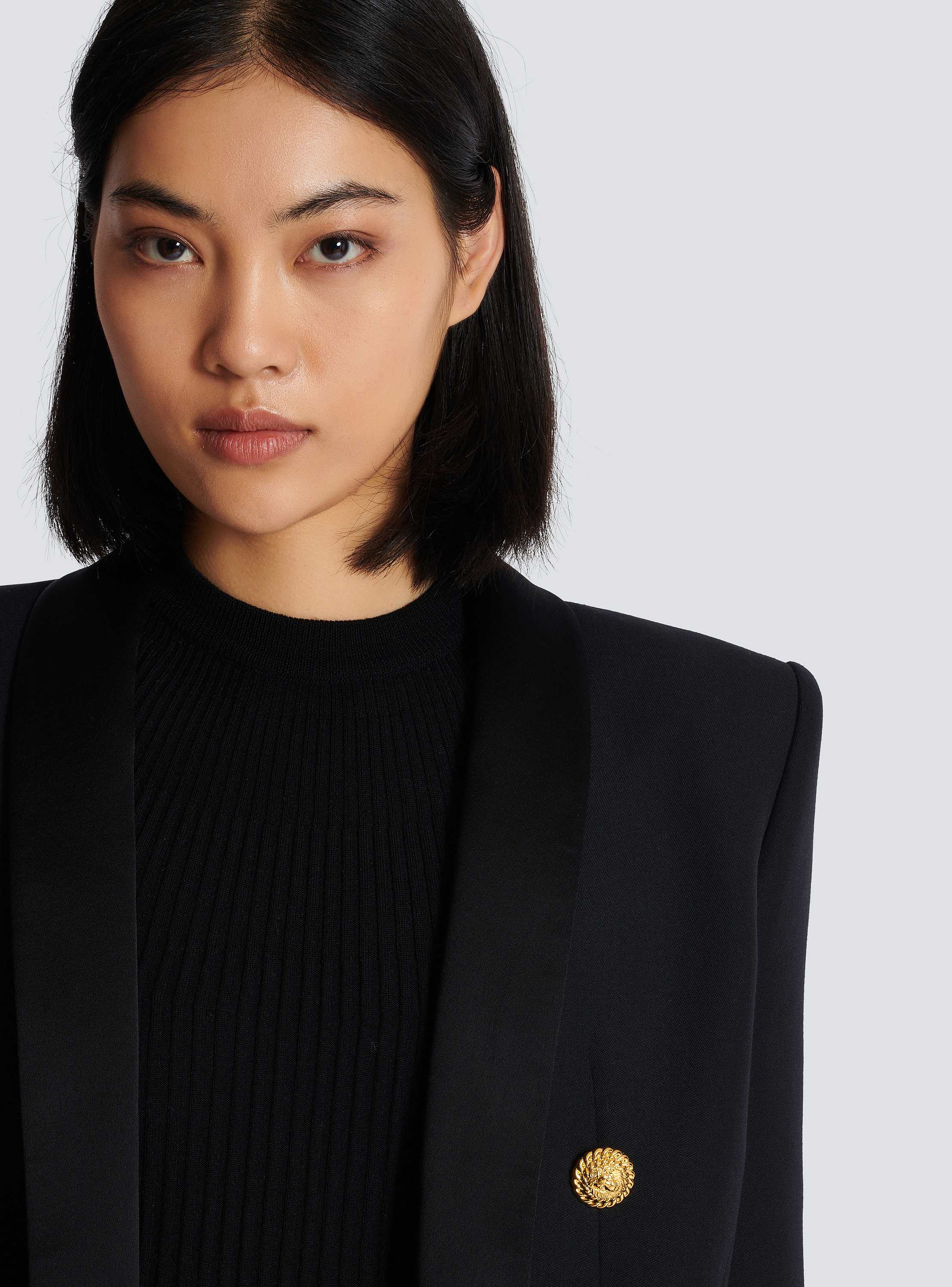 ジャケット BALMAIN Women Jackets DF1SI530ME54 BLACK Edge-to-edge 6-button jacket black - Women | BALMAIN