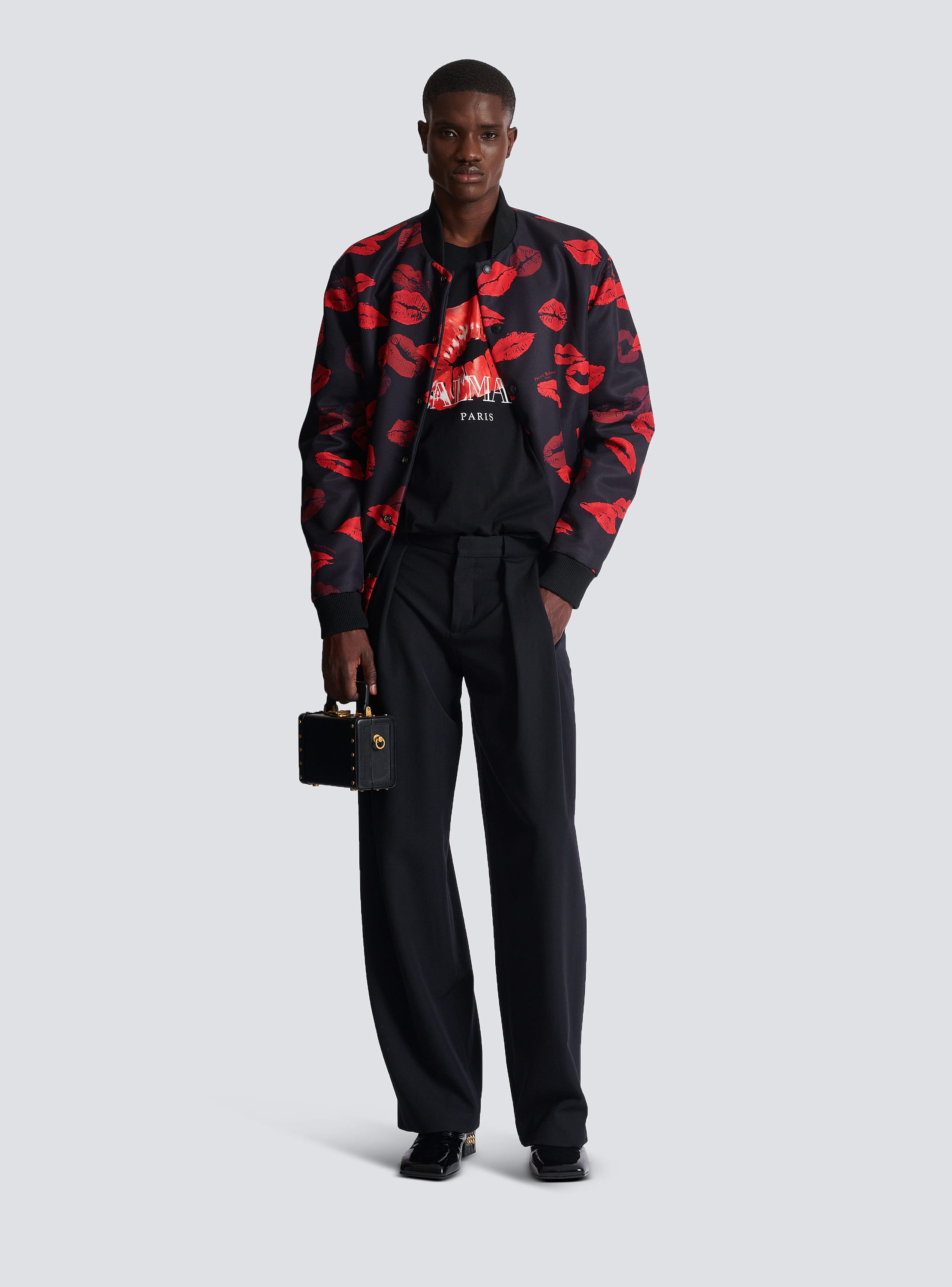 Relaxed T-shirt with Kiss print - Men | BALMAIN