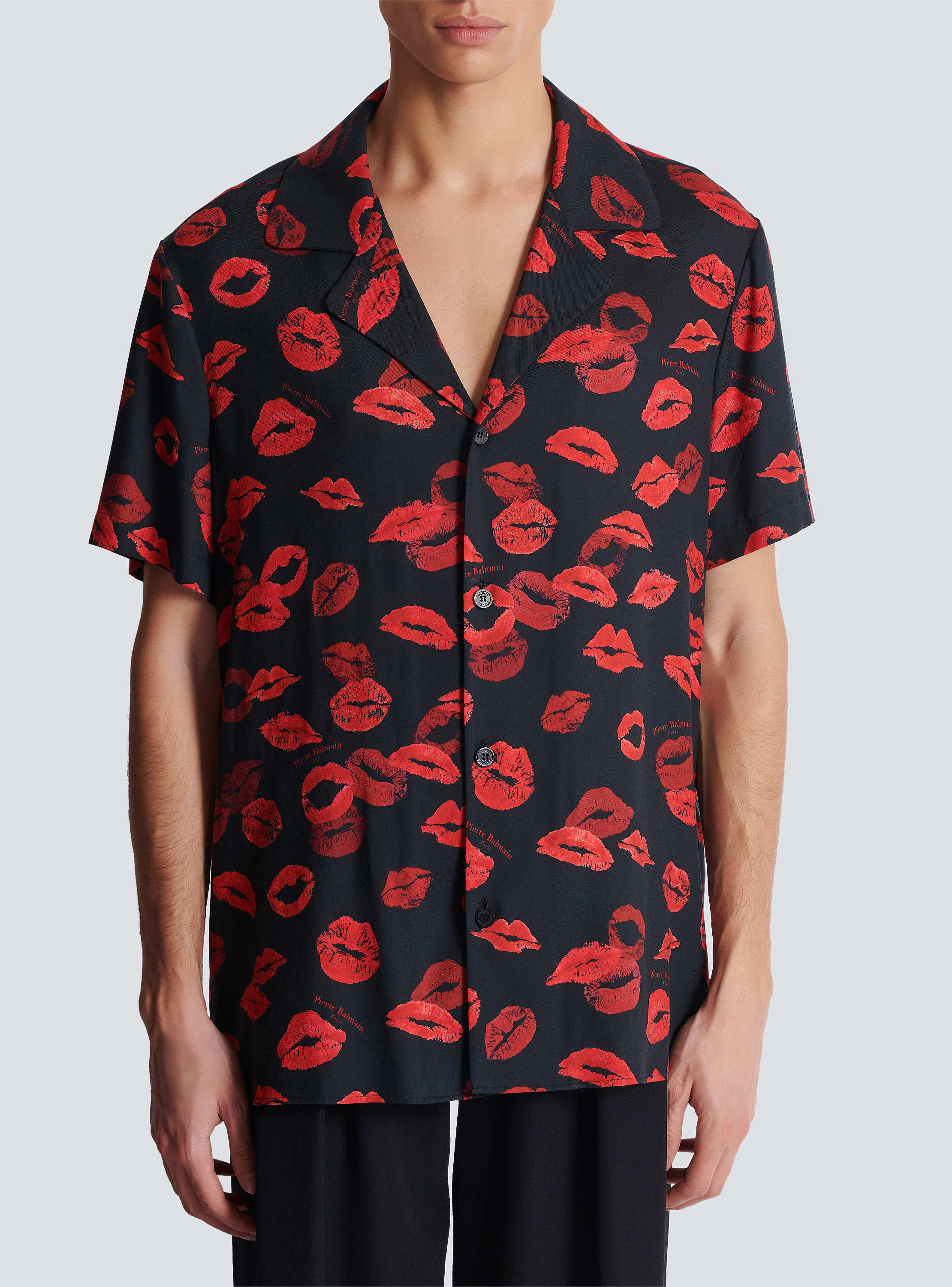【BALMAIN】シャツ Balmain Shirt with appliqué | Men's Clothing | Vitkac
