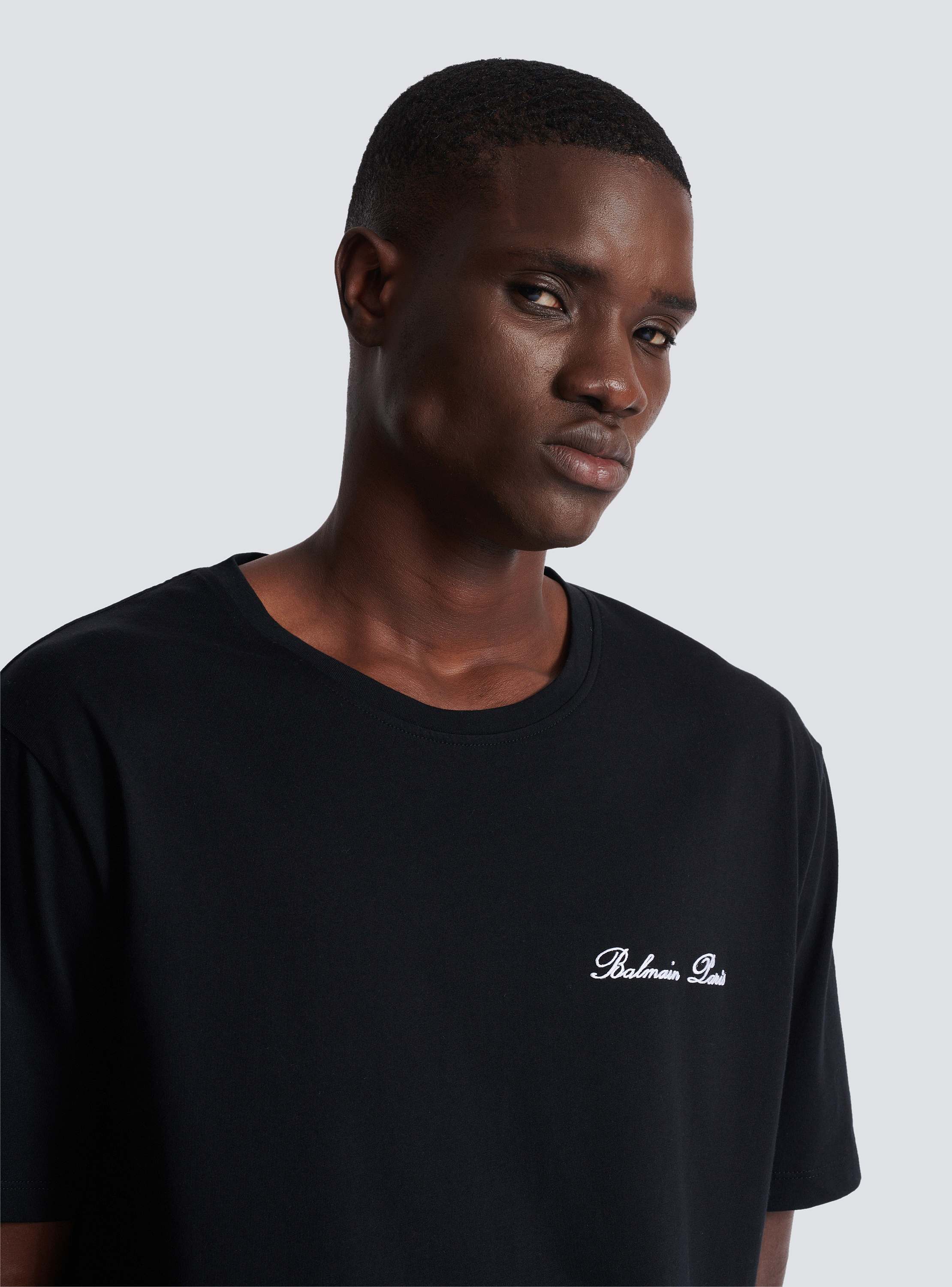 Weites T-Shirt mit Balmain Signature-Stickerei