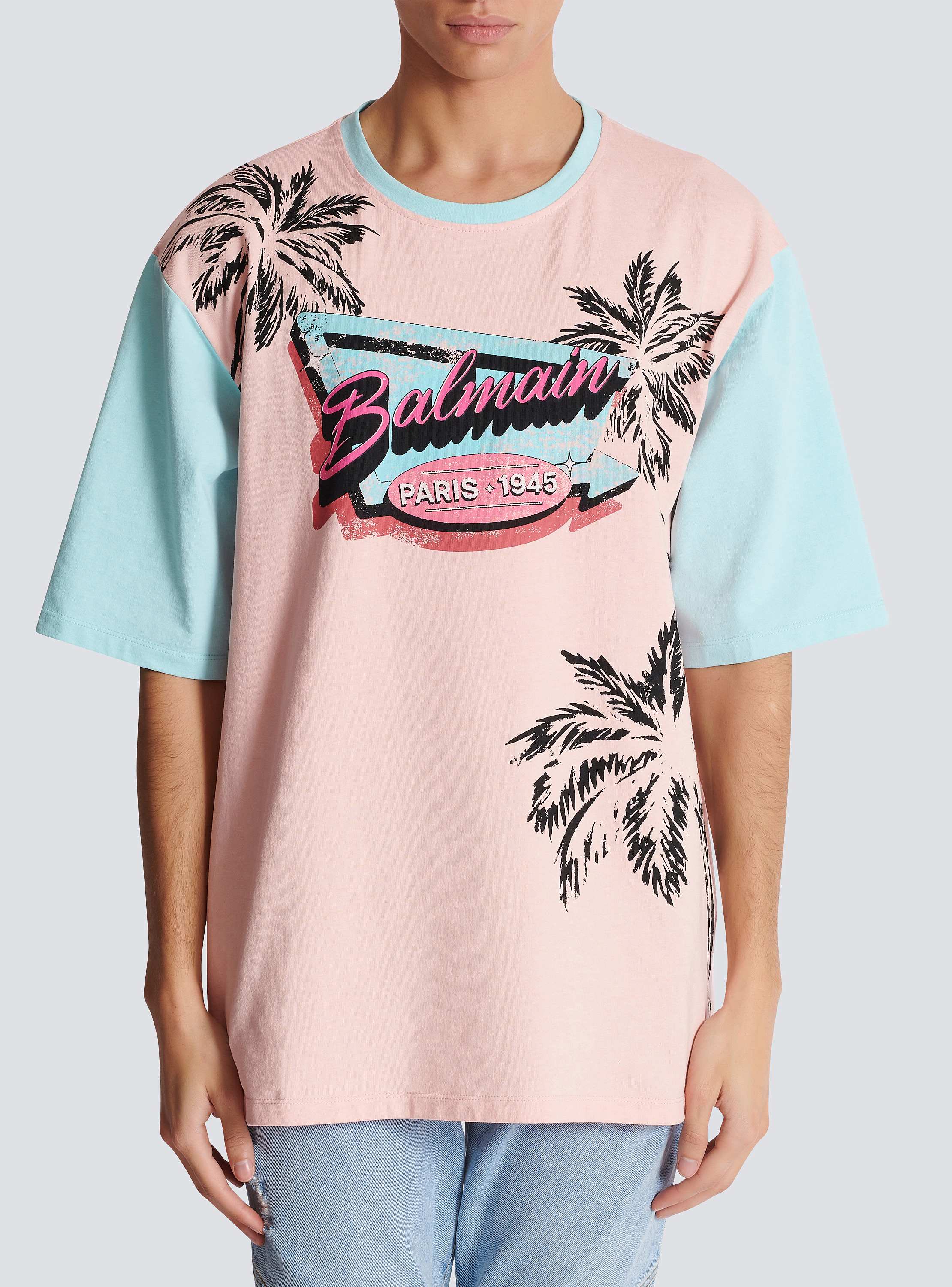 【関税＆送料込み】Balmain T-Shirt With Print T-shirt with Balmain Paris print - Women | BALMAIN