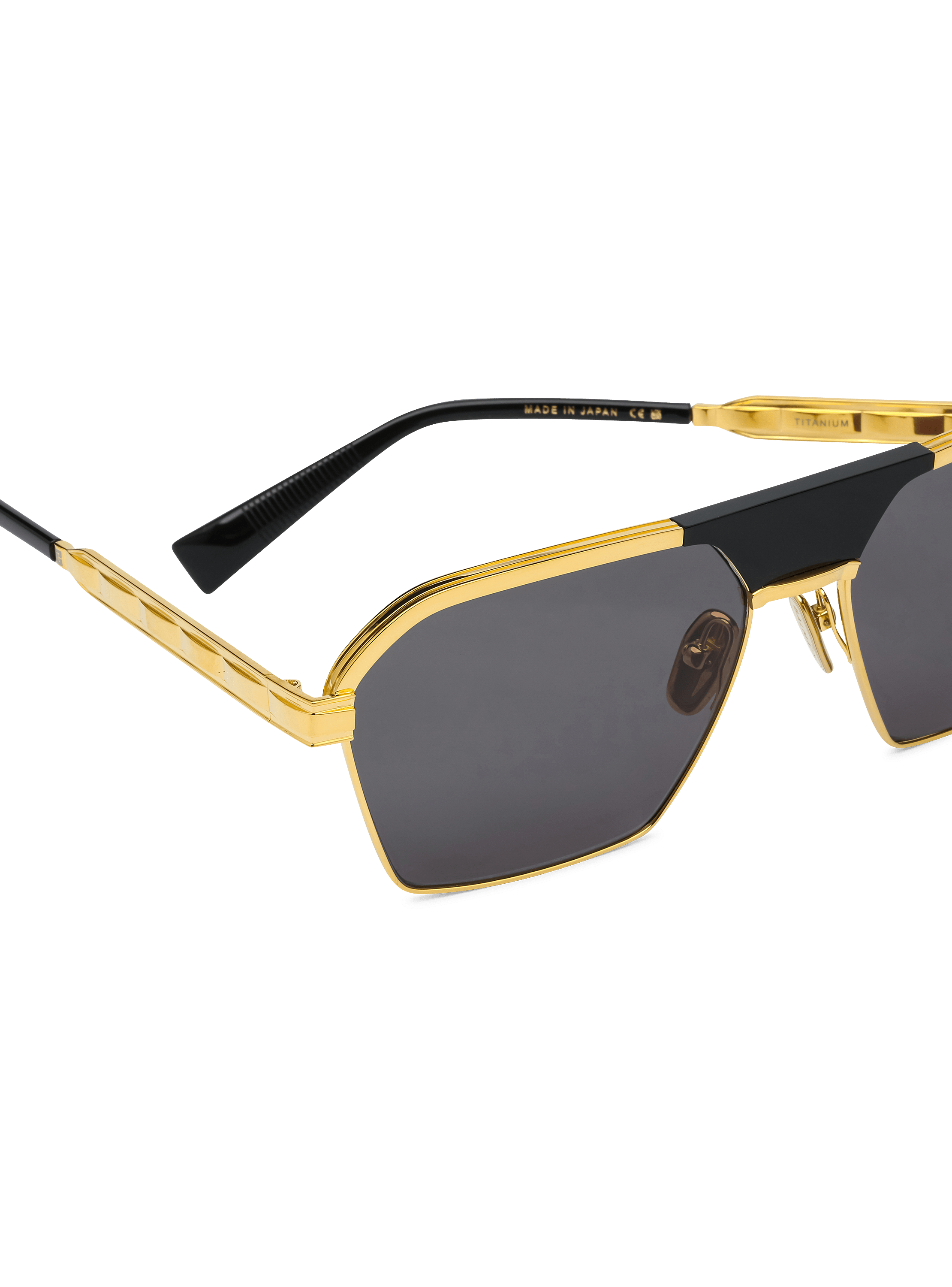 BALMAIN アヒエタ フレム サンクラス BPS177A60SERGEANT GLDBLK balmain-premier-bps-155a-