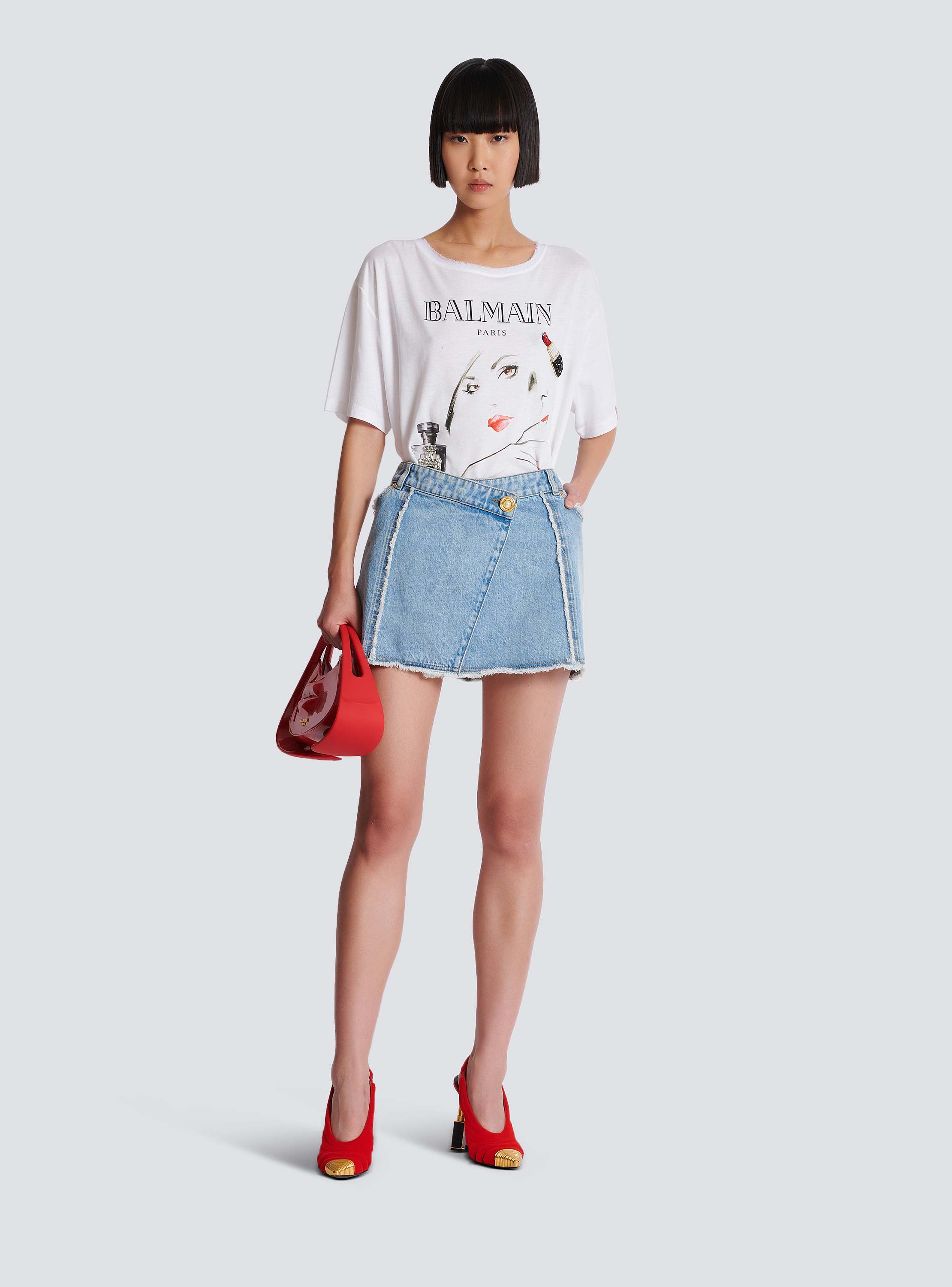 Printed Balmain Beauty T-shirt with patches - Women | BALMAIN