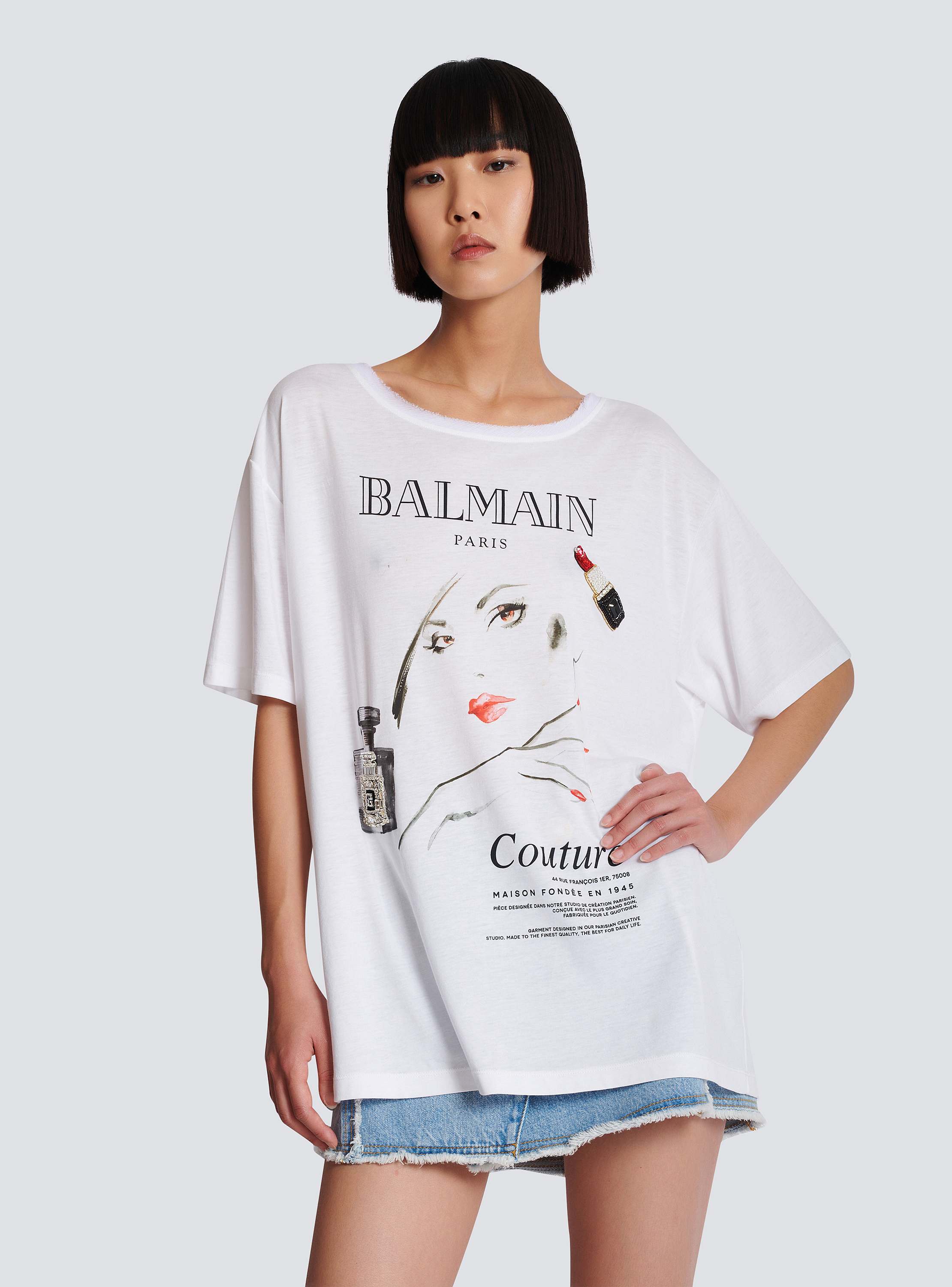 Printed Balmain Beauty T-shirt with patches - Women | BALMAIN
