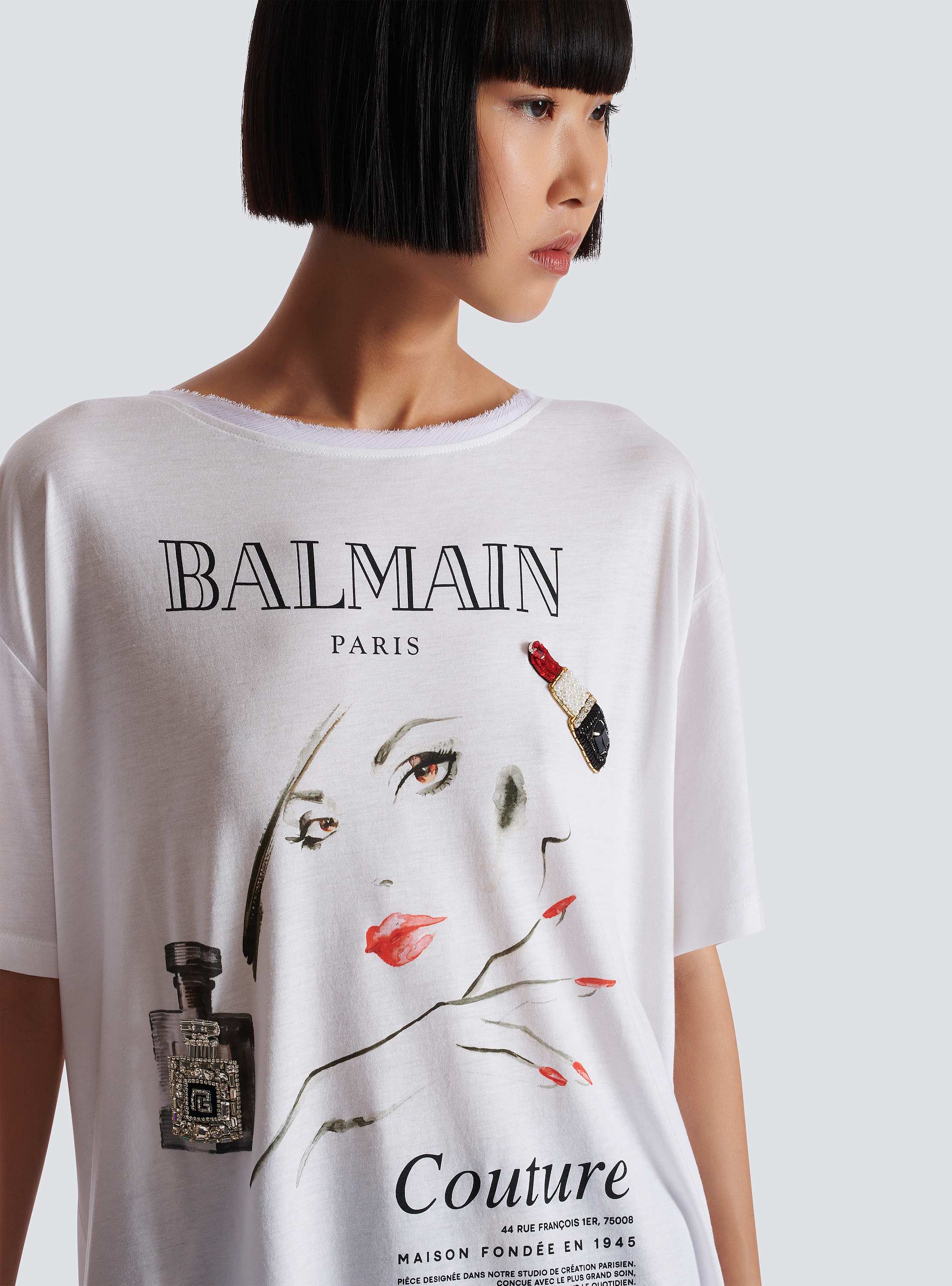 Printed Balmain Beauty T-shirt with patches - Women | BALMAIN