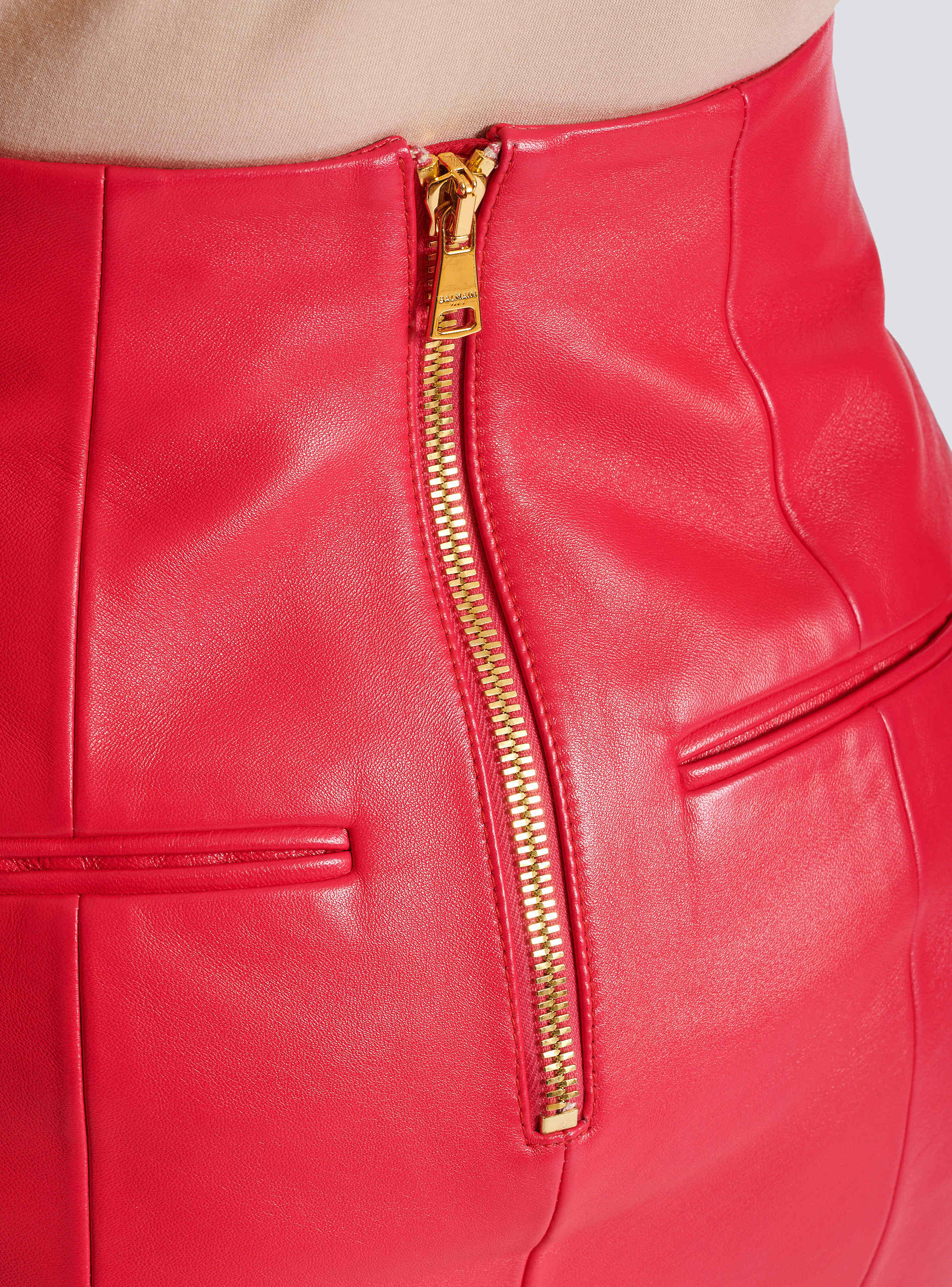 Short lambskin skirt