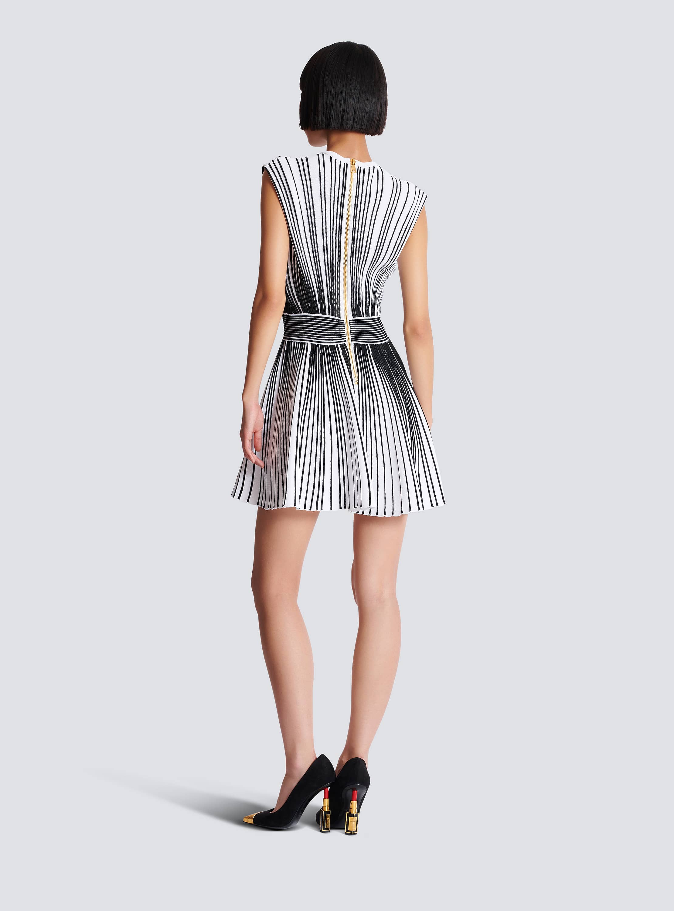 Two-tone flared knit dress