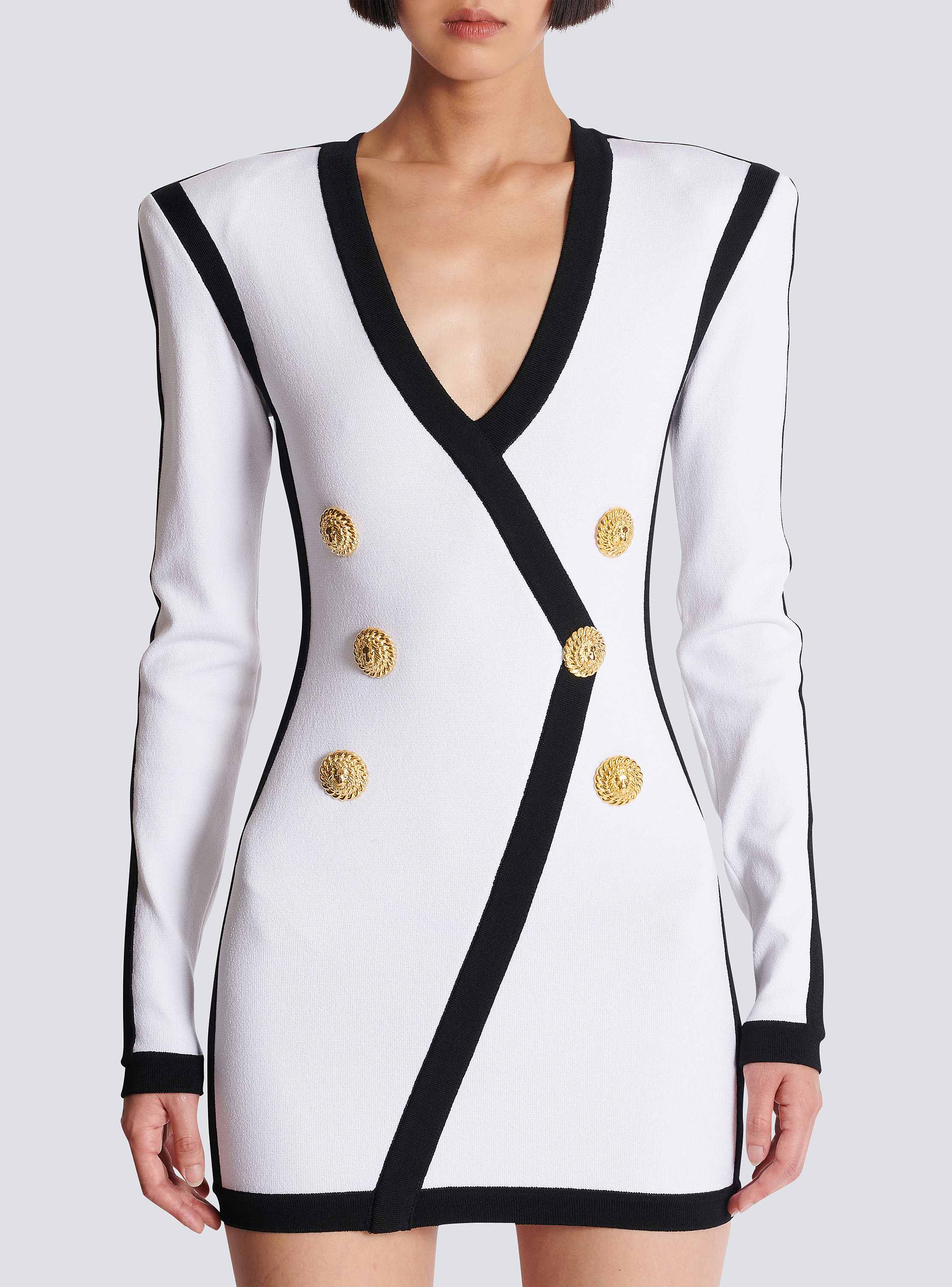 Long-sleeve v-neck tailored bodycon mini dress