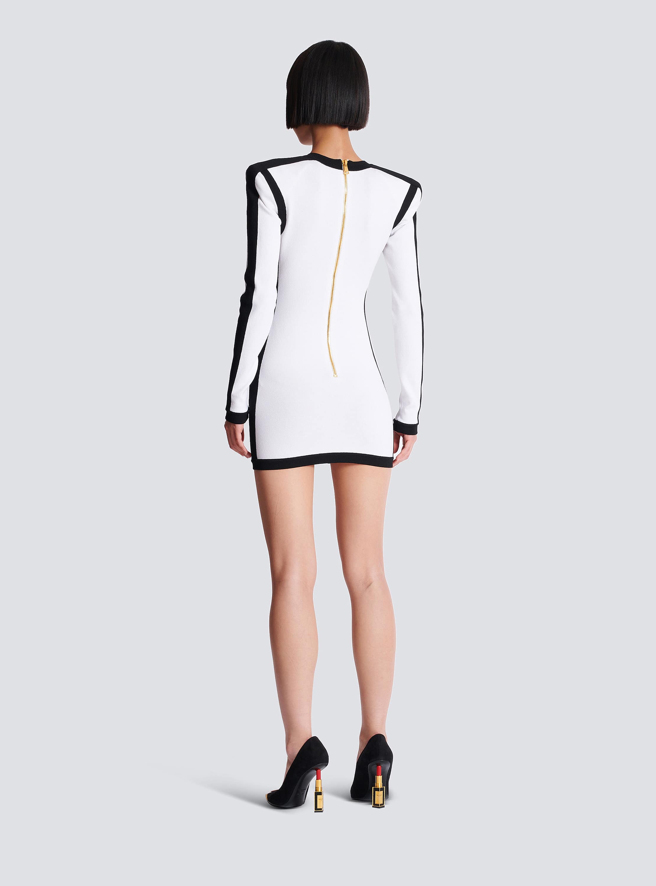 Long-sleeve v-neck tailored bodycon mini dress
