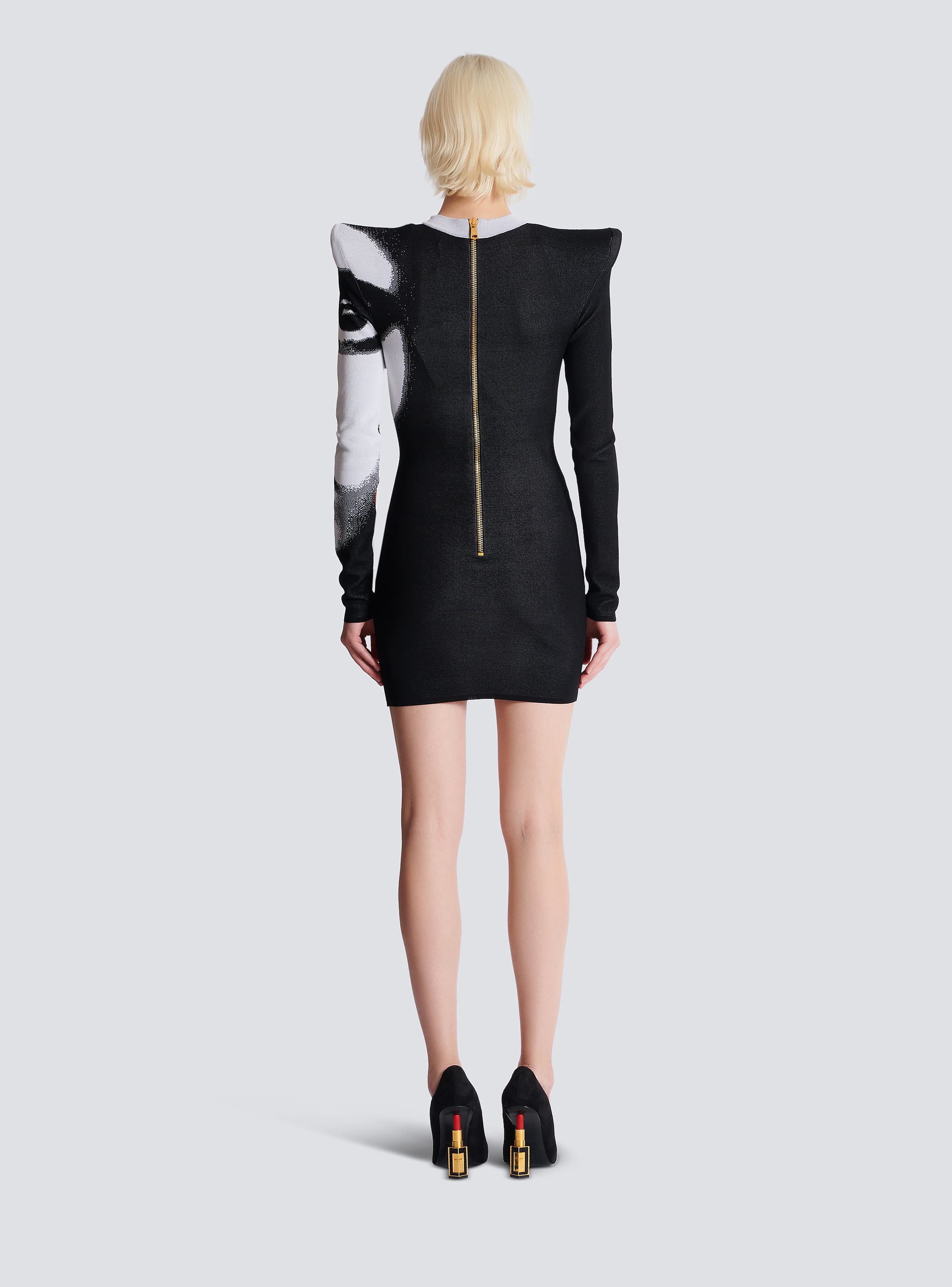 BALMAIN モノクロリゾート柄 ジップアップフーディー XL - メルカリ