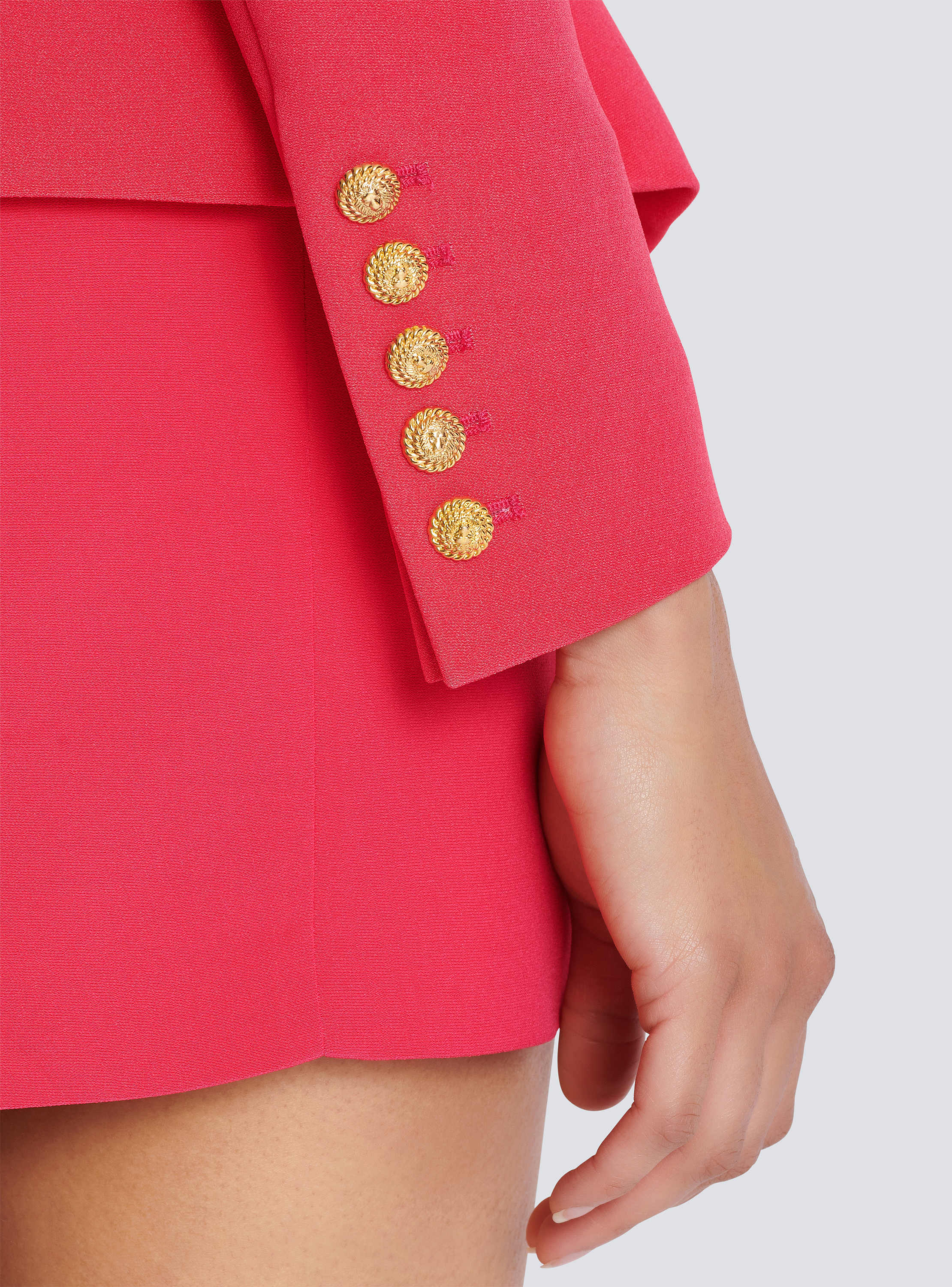 Fitted crepe 6-button jacket