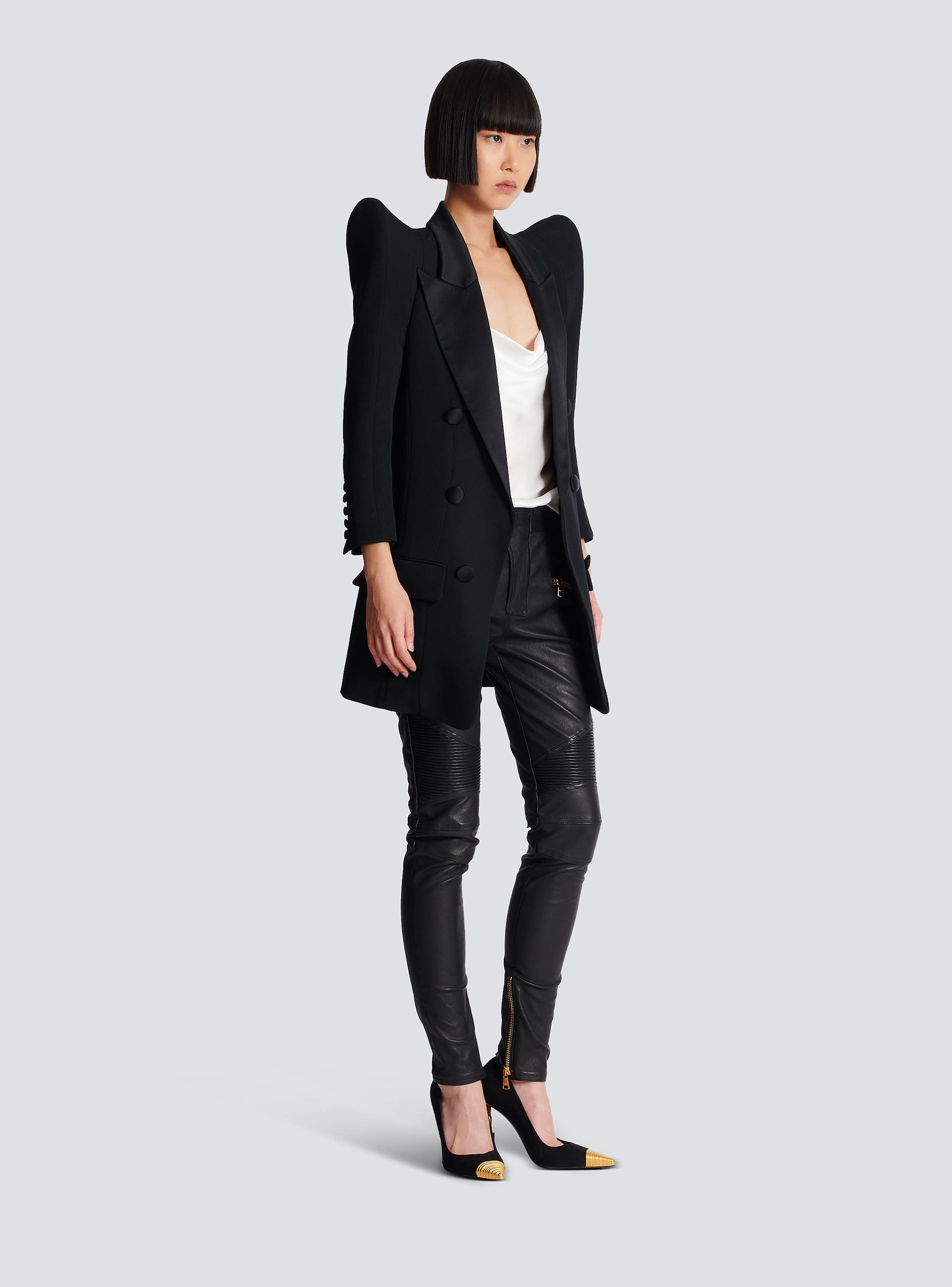 Pagoda side to side jacket