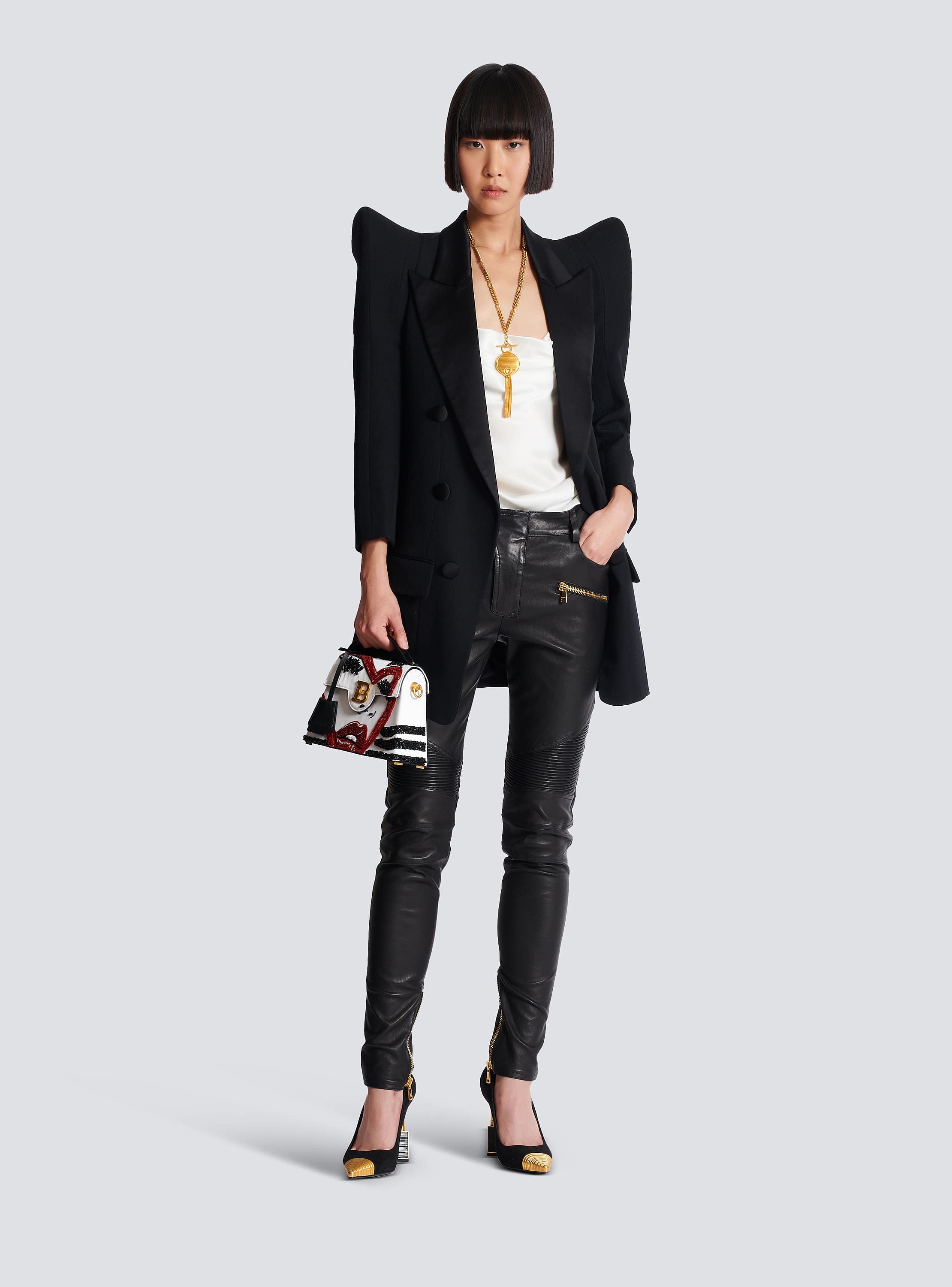 Pagoda side to side jacket