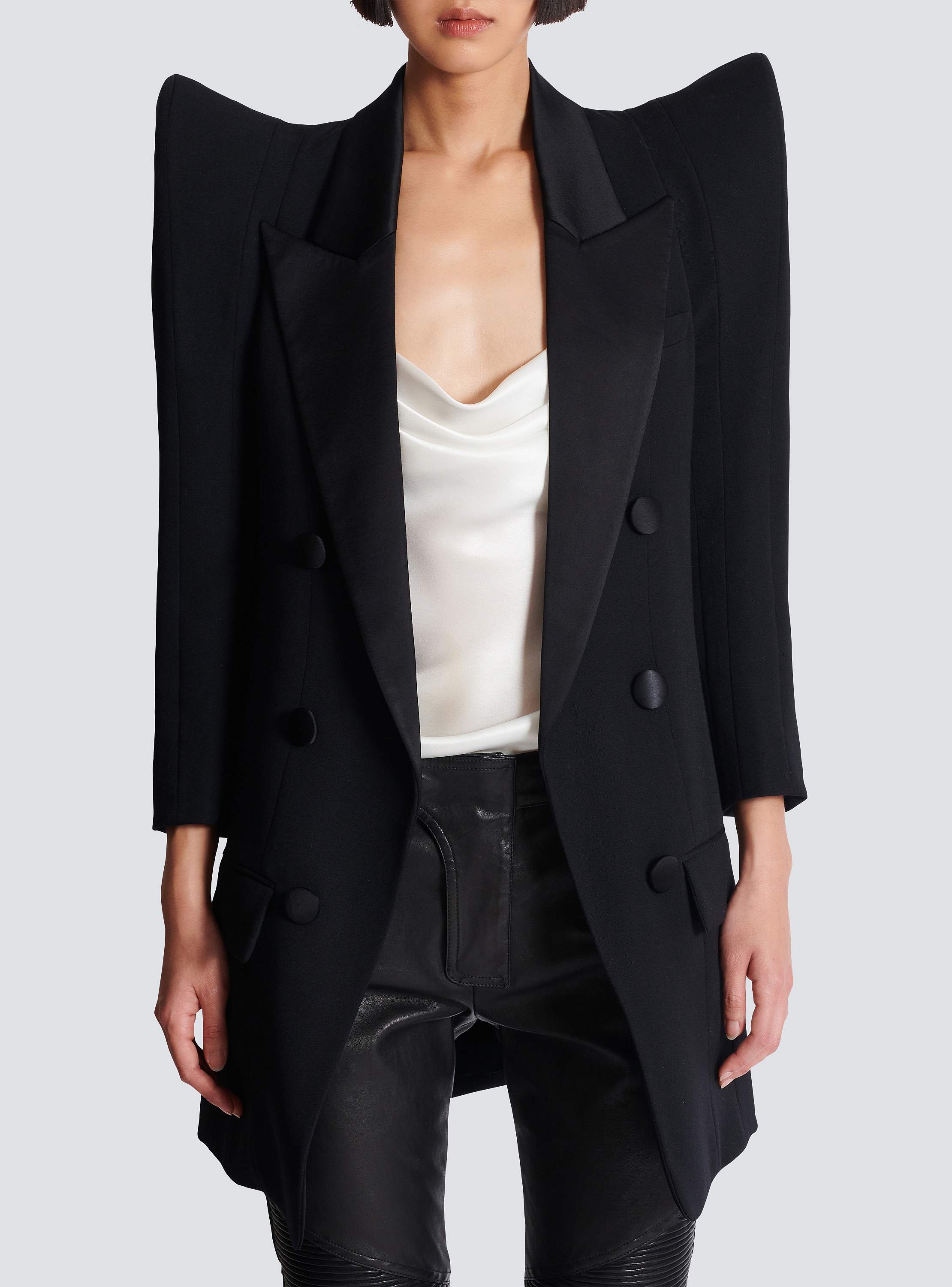 Pagoda side to side jacket