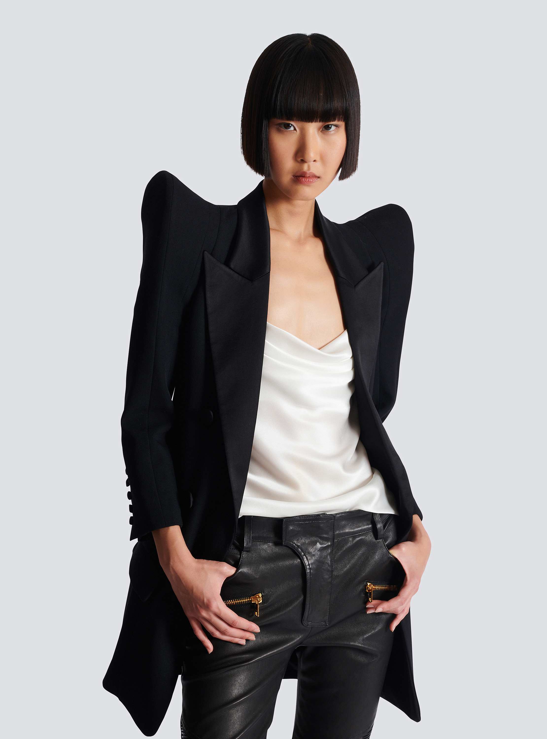 Pagoda side to side jacket