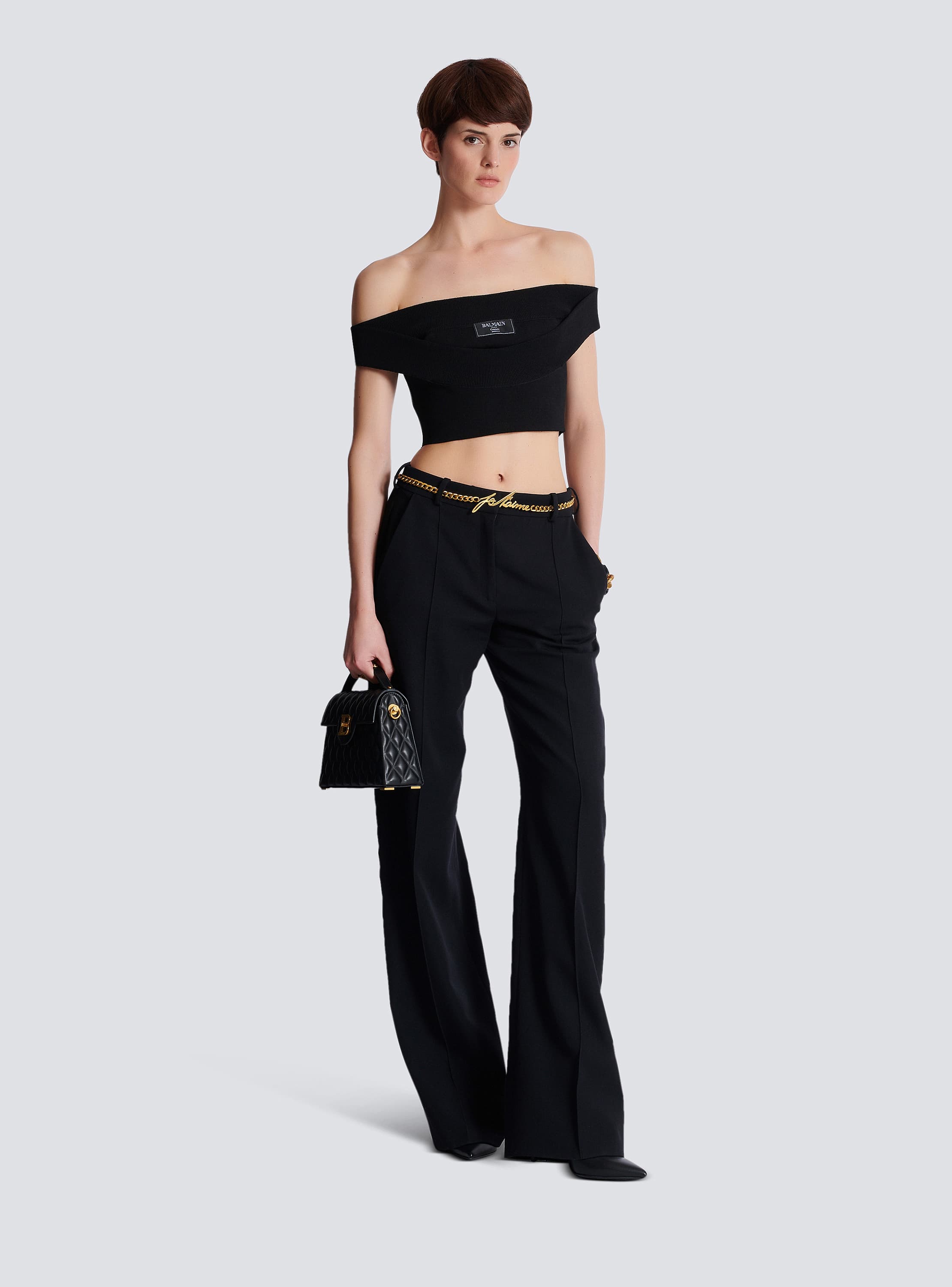 Two-tone knit cropped top with double neckline 