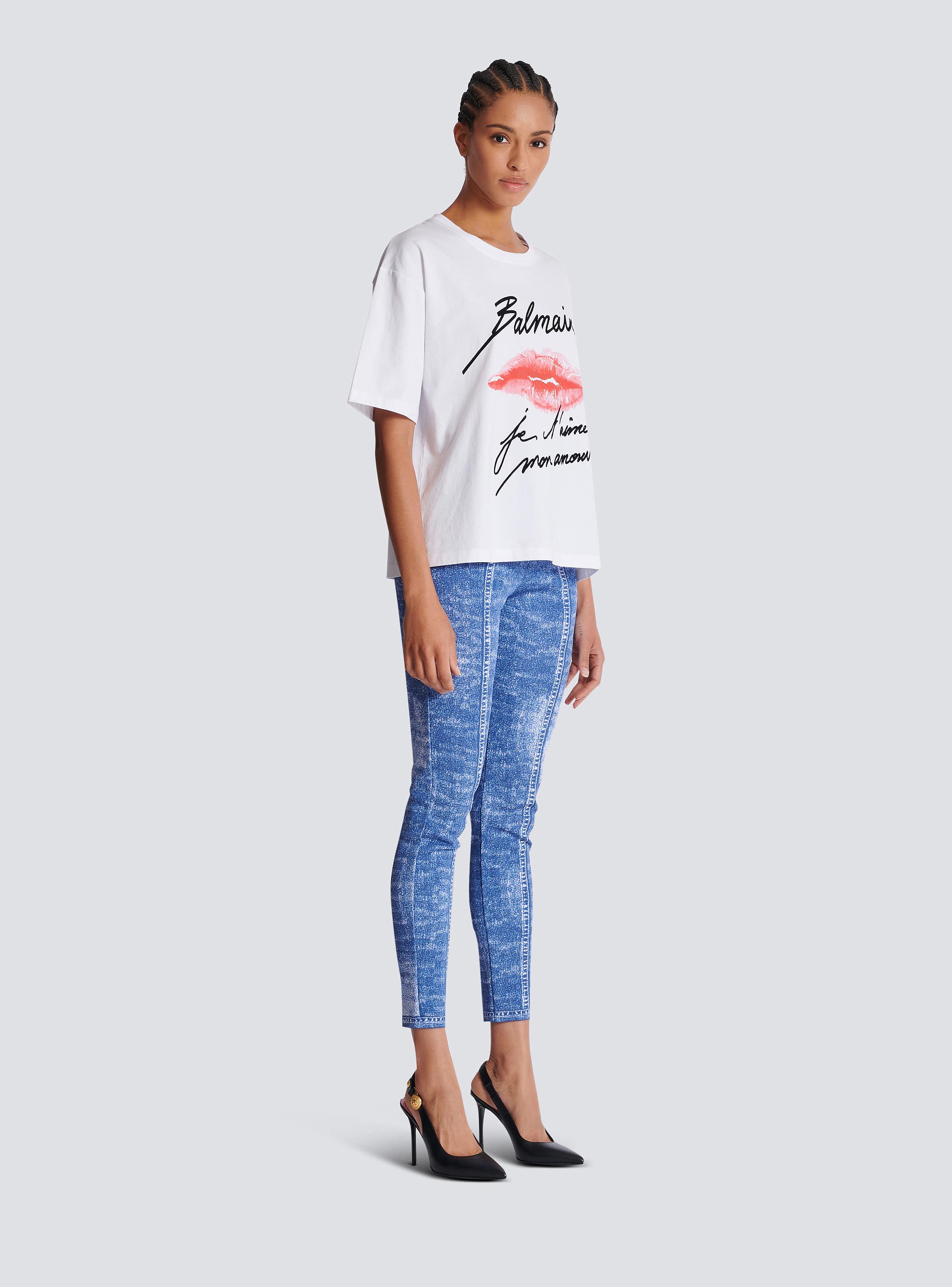 Tシャツ・カットソー BALMAIN SS BALMAIN KISS PRINT T-SHIRT (EF1EG110GE45 GQV) Short-sleeved T-shirt with Kiss print - Women | BALMAIN