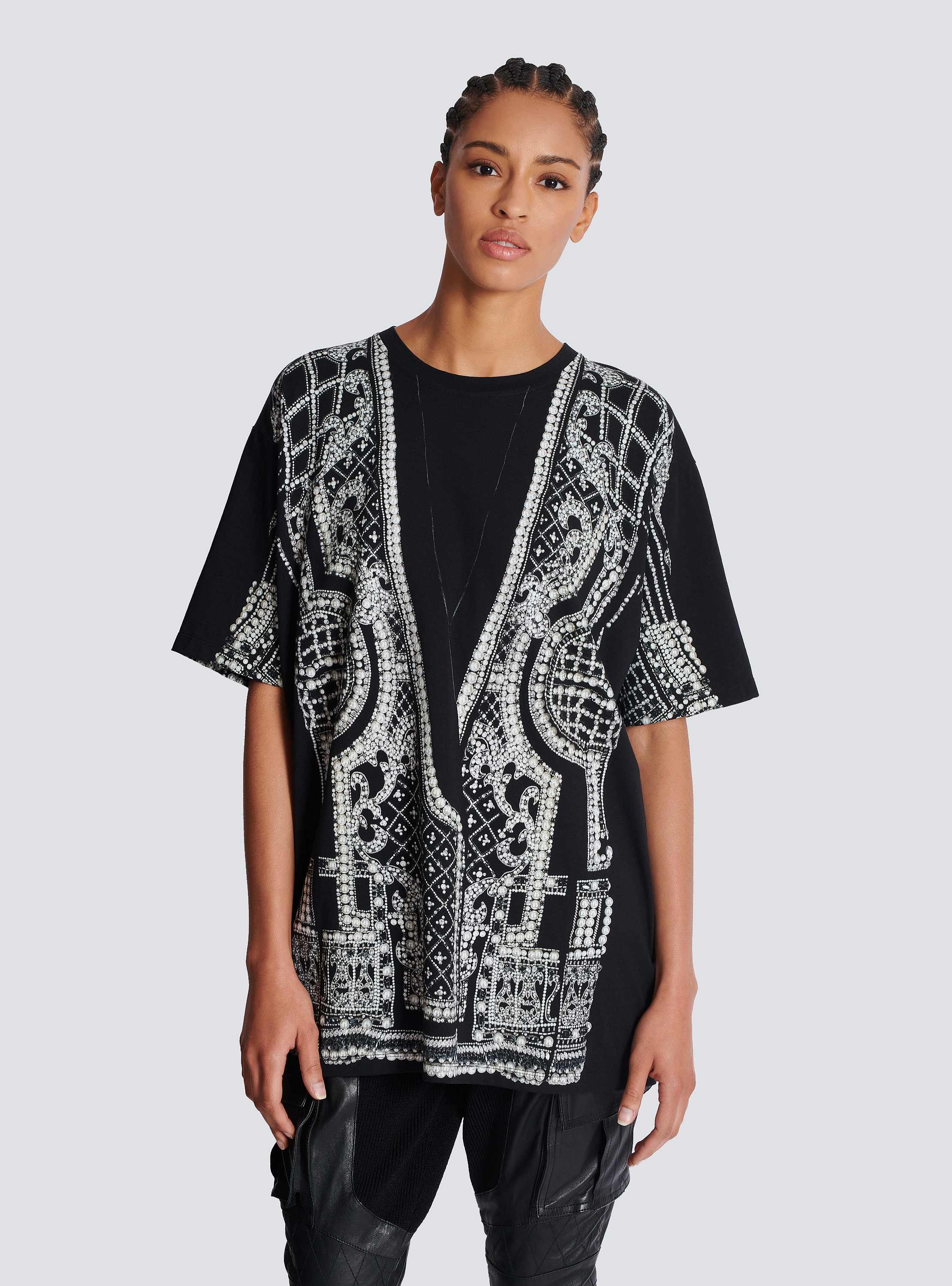 Trompe l'œil T-shirt with embroidery print