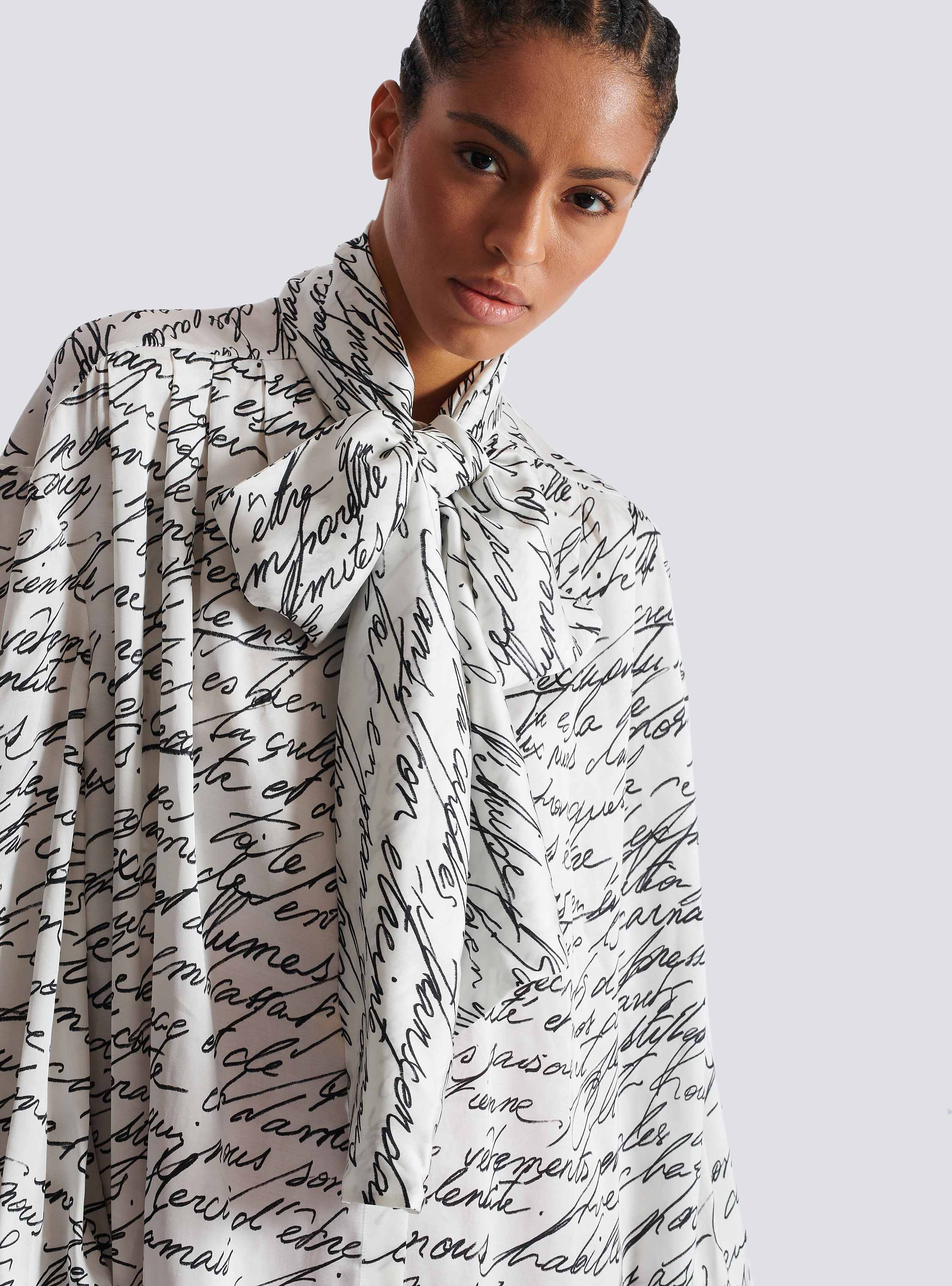 Pussy-bow shirt with "Love Letter" print