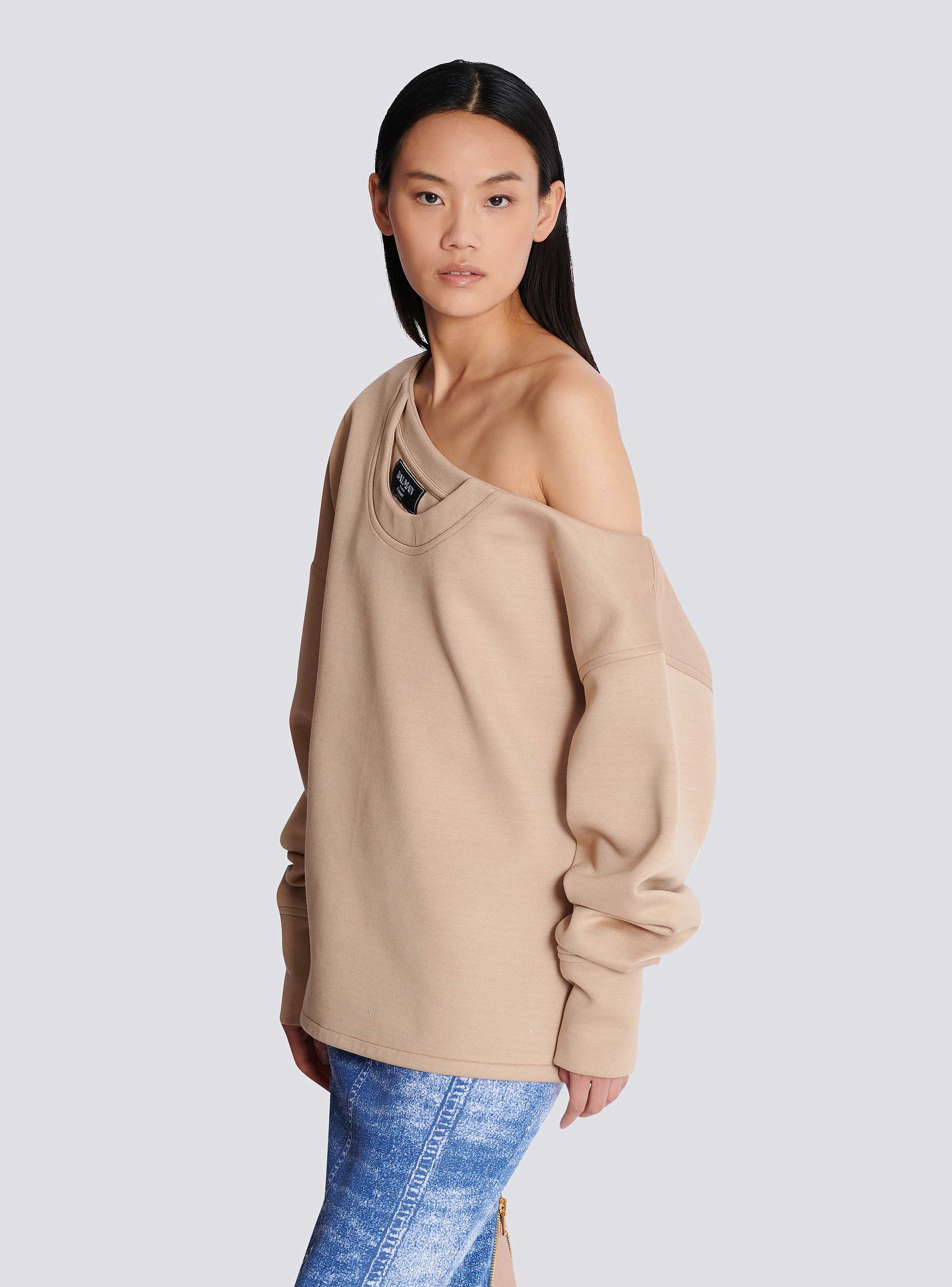 Asymmetrical jersey off-the-shoulder sweatshirt - Women