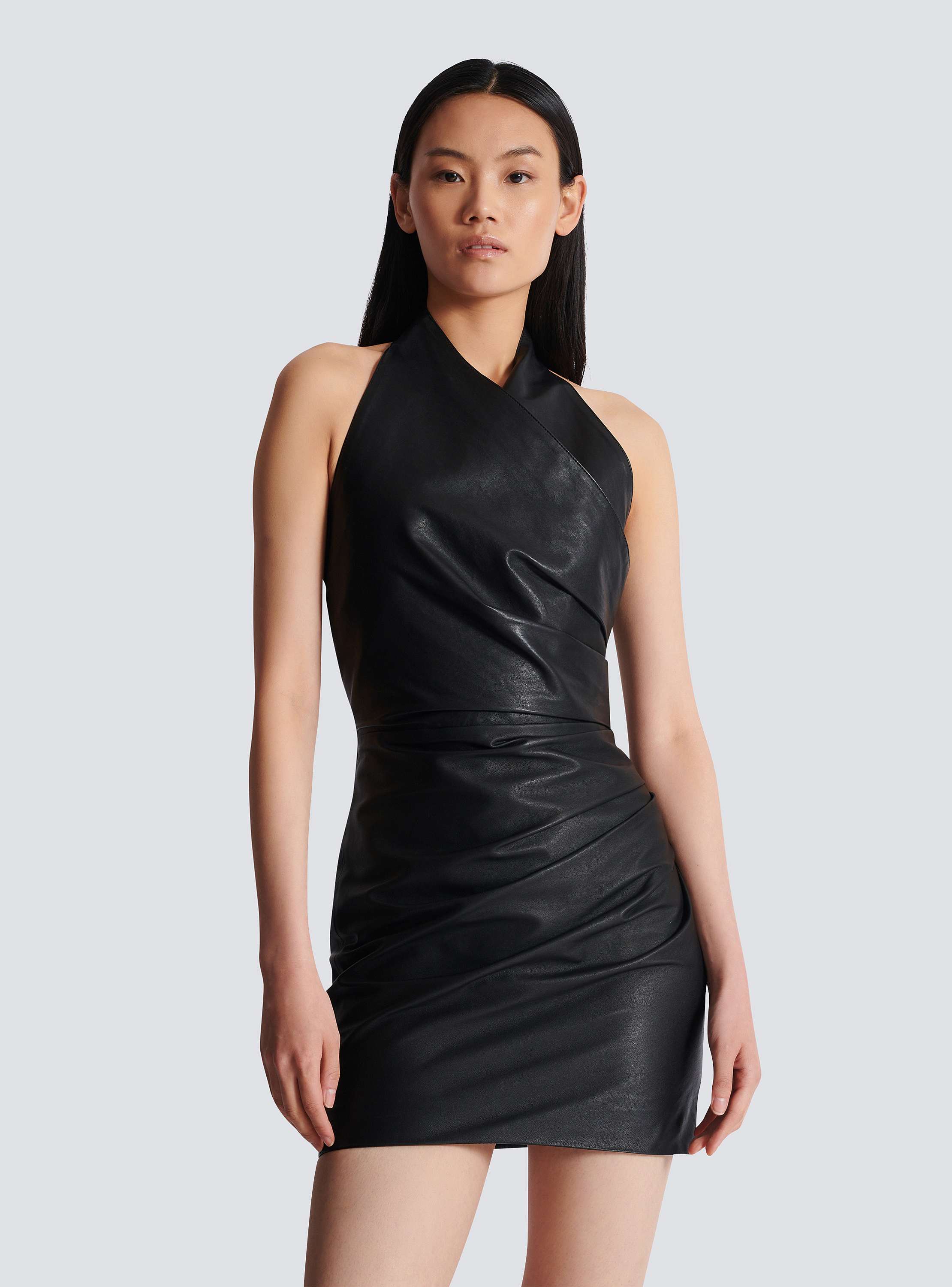 ワンピース BALMAIN FW25 'Halterneck' dress (FF1R5128CB09 0FA) ワンピース BALMAIN FW25 'Halterneck' dress (FF1R5128CB09 0FA
