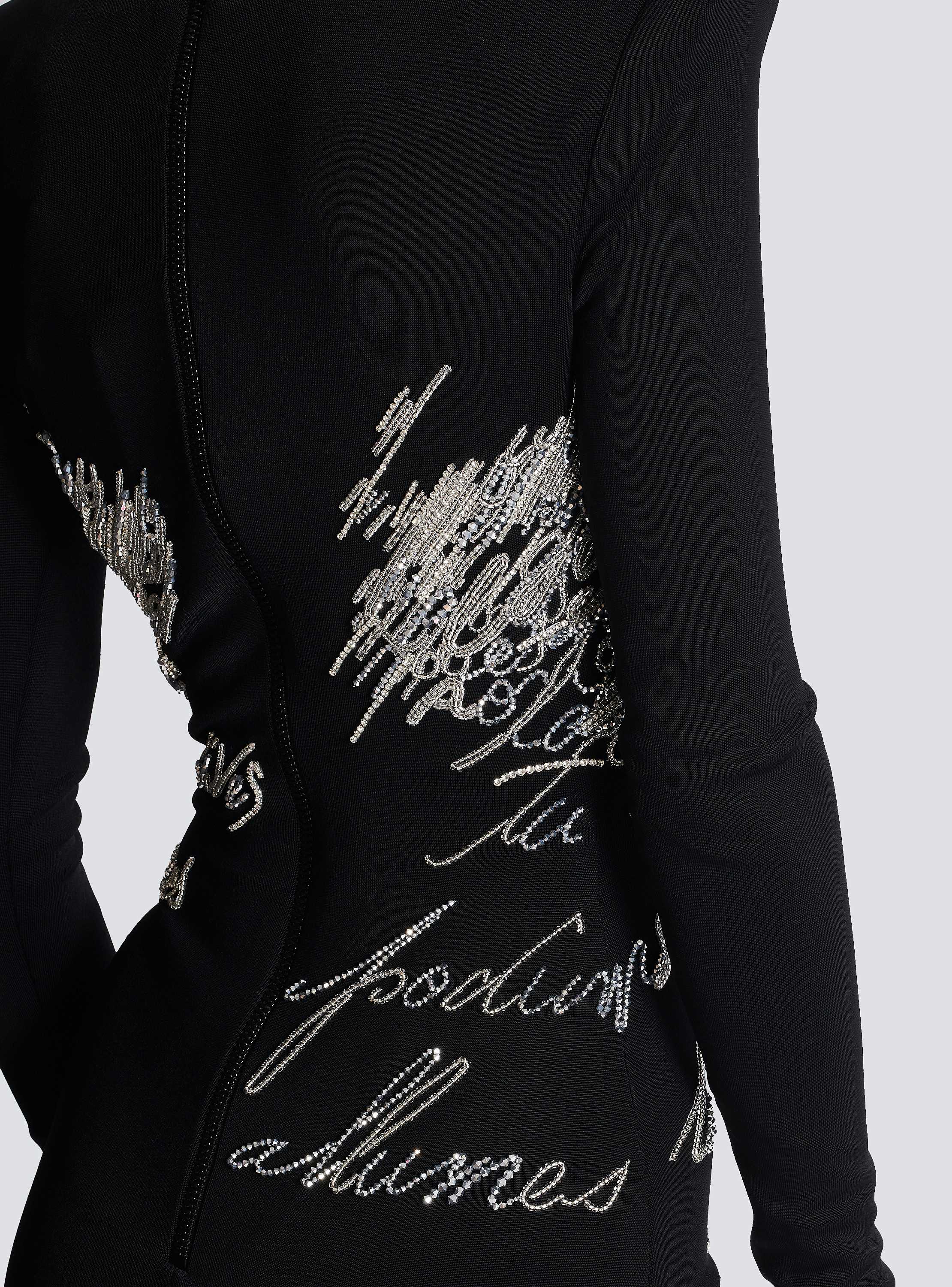 Short dress with "Love Letter" embroidery