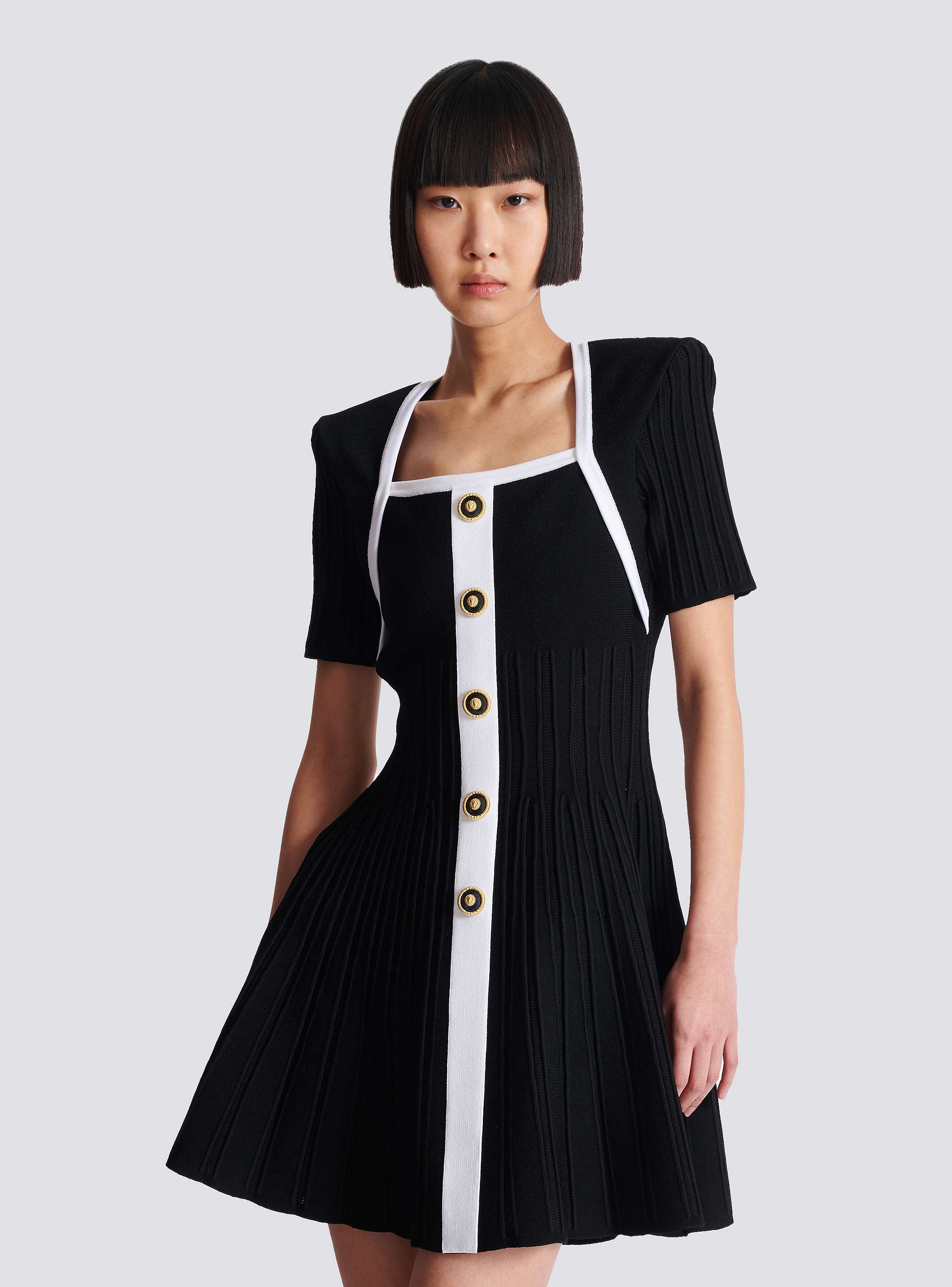 【関税込み】balmain Two-tone knit dress Two-tone A-line knit dress black - Women | BALMAIN