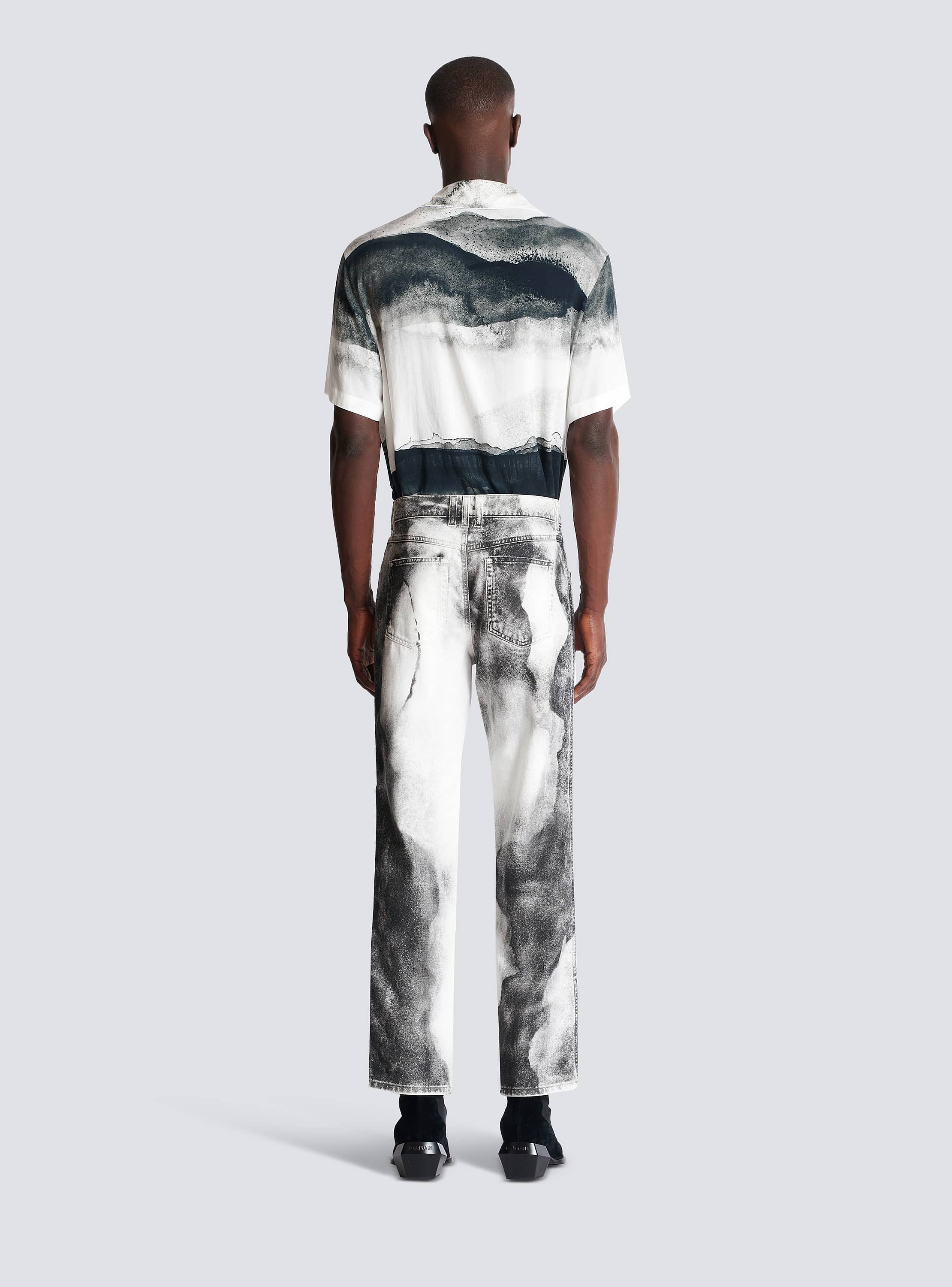 ムーンプリント デニム レギュラージーンズ