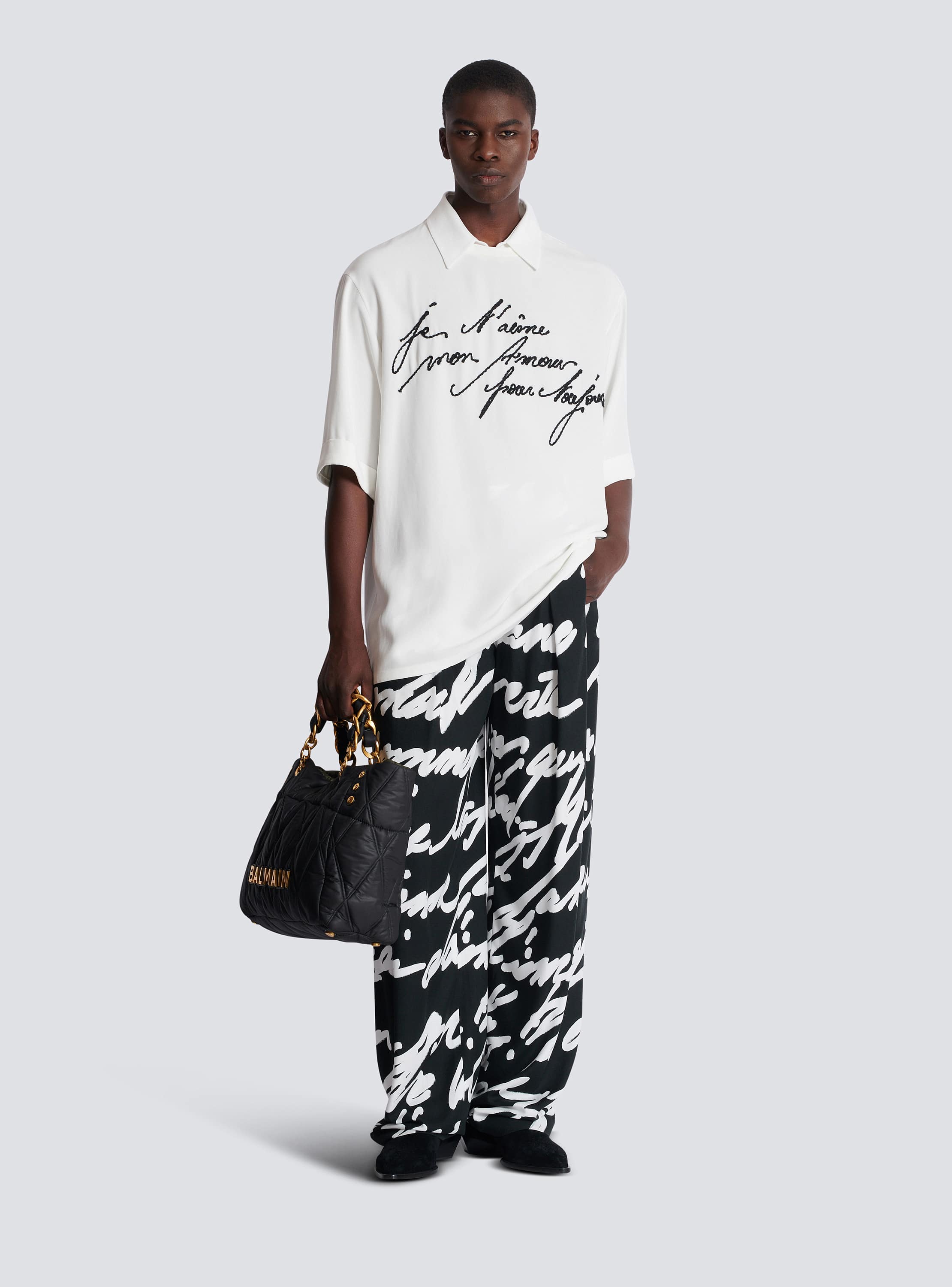【関税＆送料込み】Balmain \"Love Letter\" T-Shirt Embroidered T-shirt with Balmain 